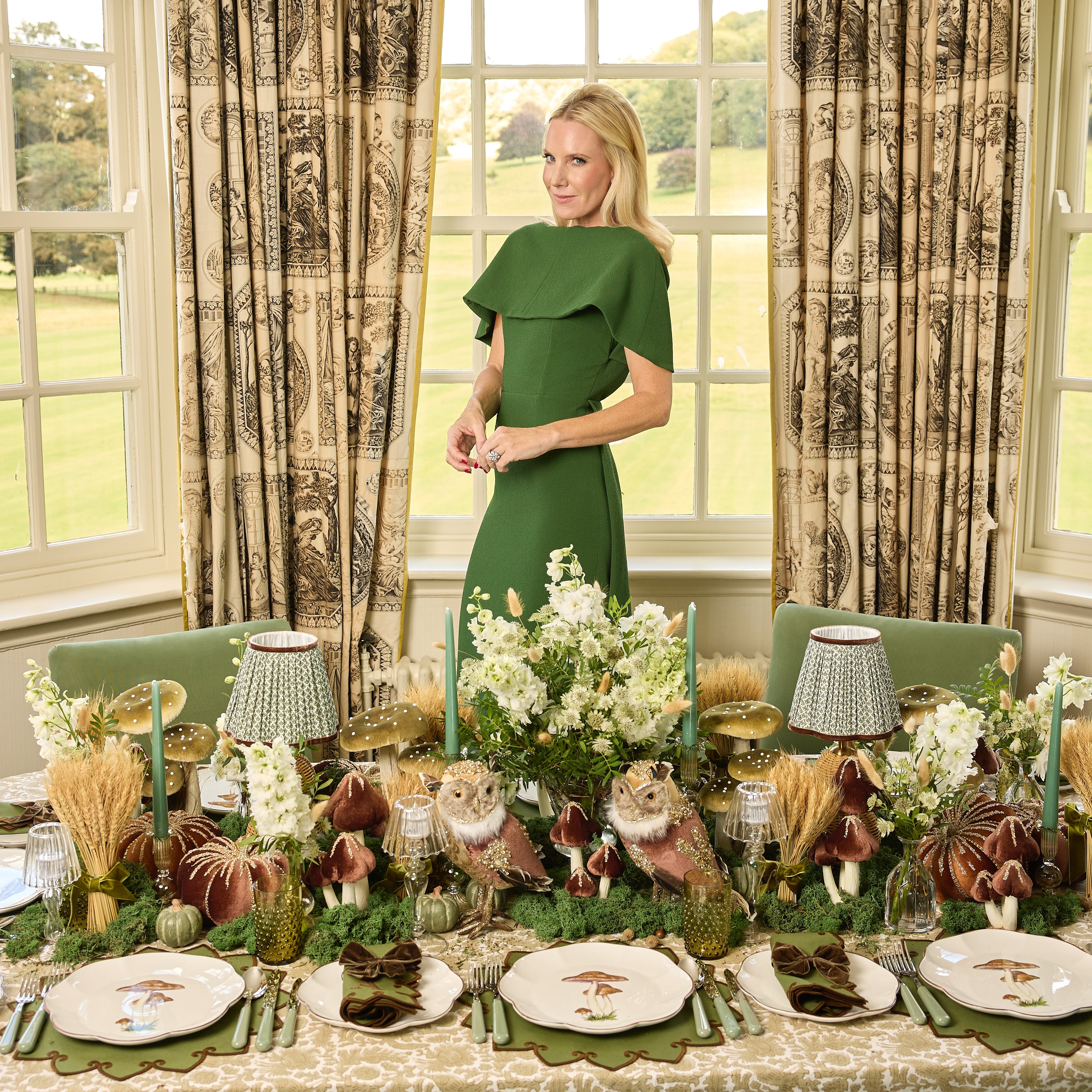 Olive & Chocolate Lotus Lampshade (18cm)