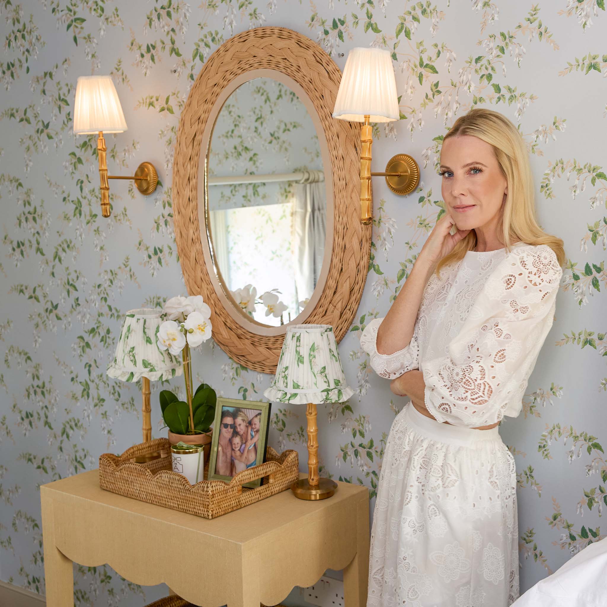 Bamboo Rechargeable Wall Light