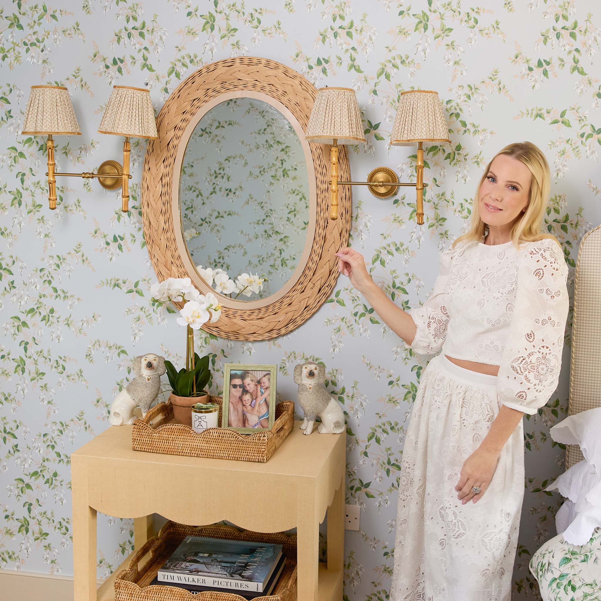 Putty Lotus Lampshade (18cm)