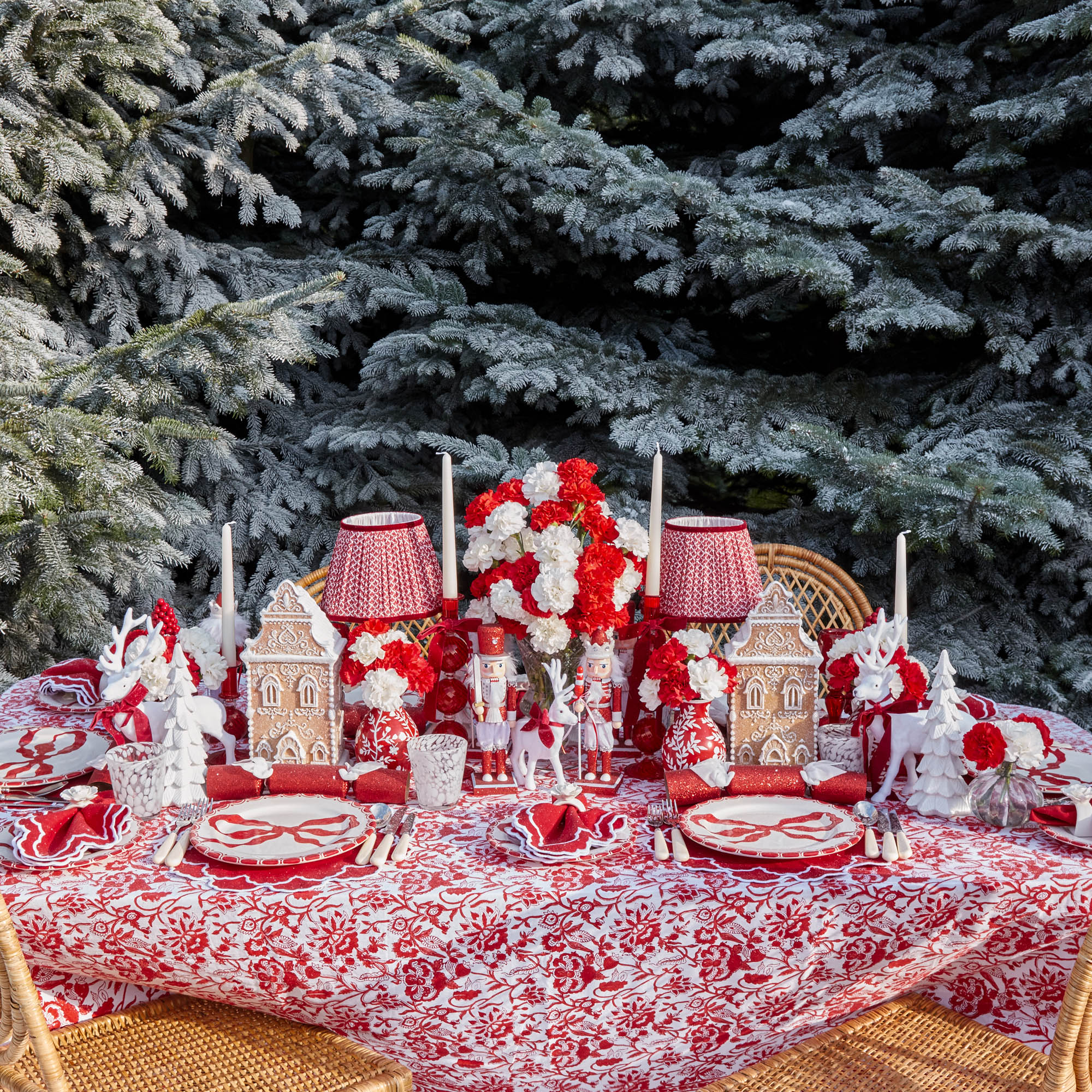 Marilyn Red Bow Dinner & Starter Plates (Set of 8)