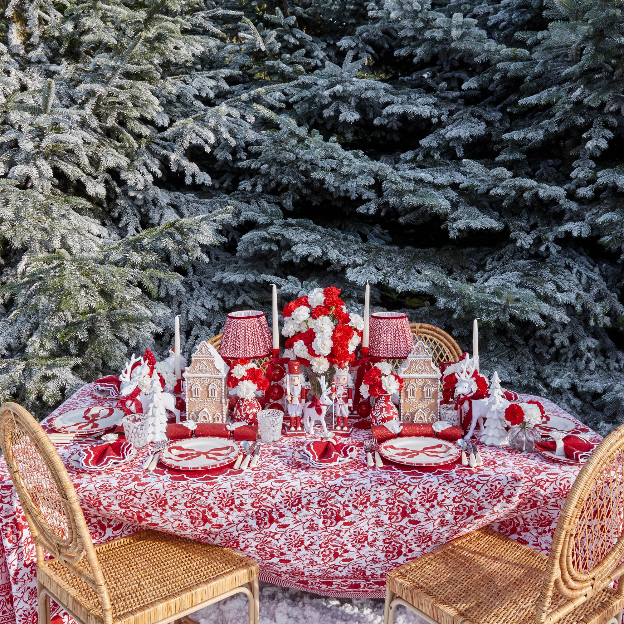 Marilyn Red Bow Dinner Plates (Set of 4)