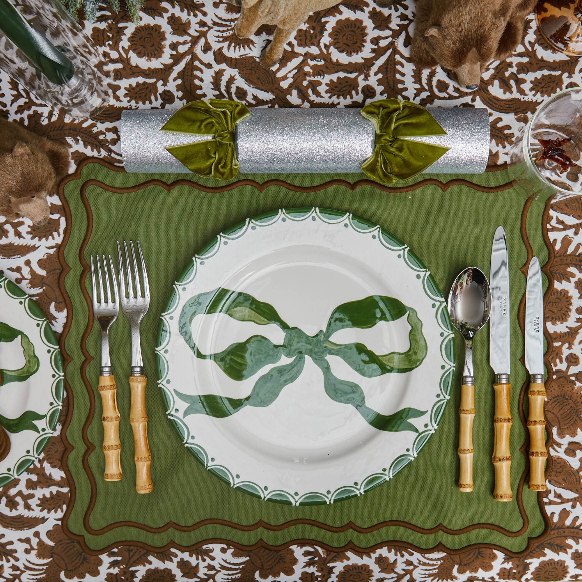 Marilyn Forest Green Bow Dinner Plates (Set of 4)