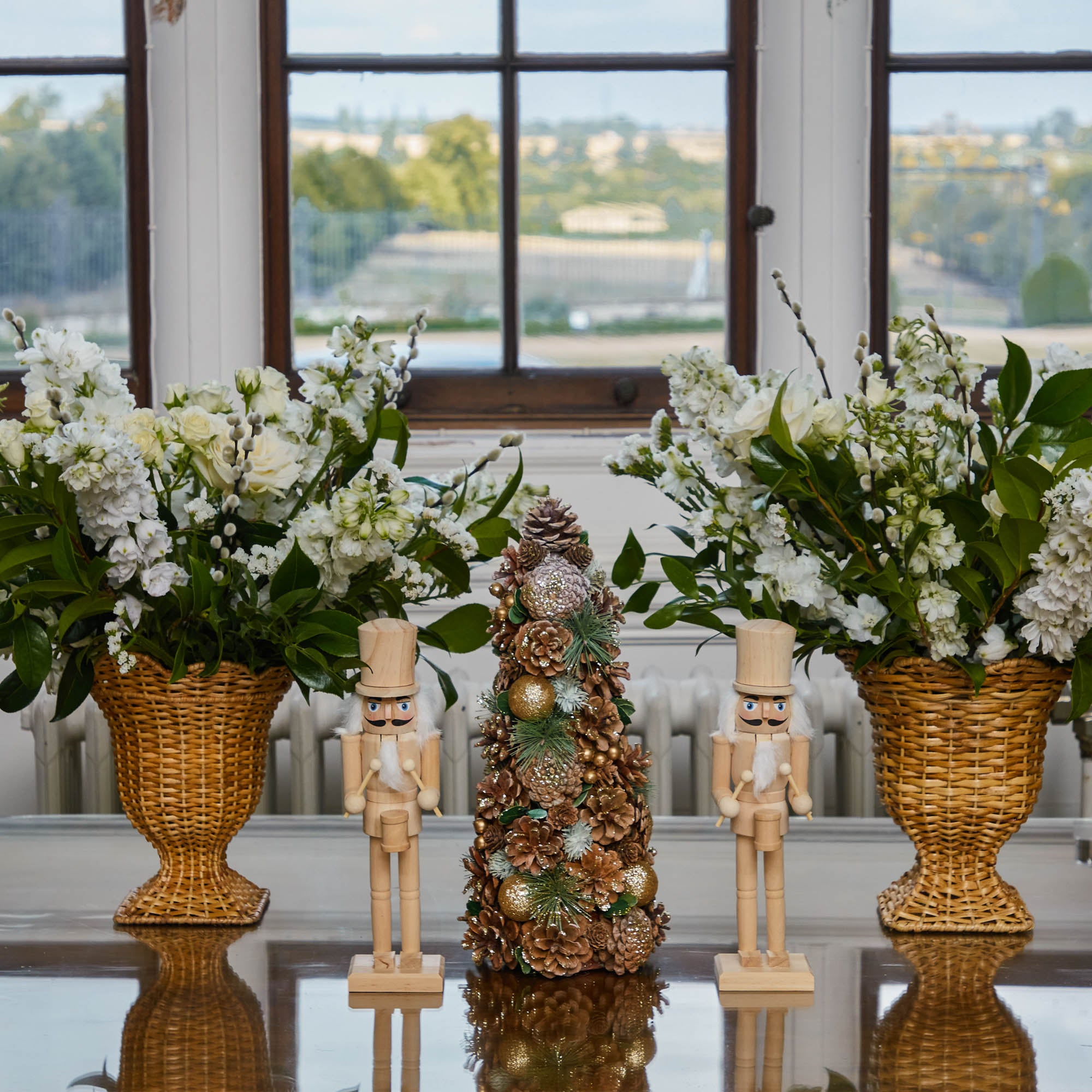 Natural Wood Nutcracker (Pair)