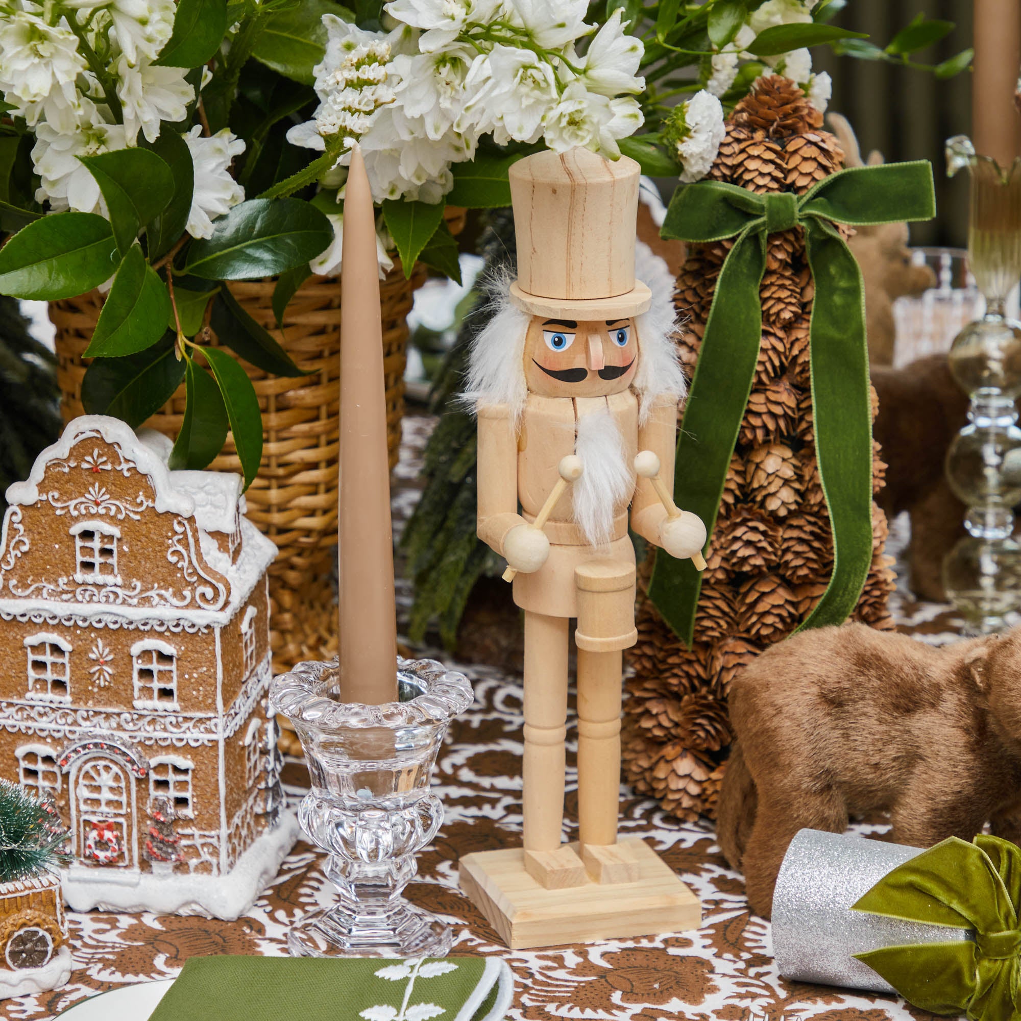 Natural Wood Nutcracker (Pair)