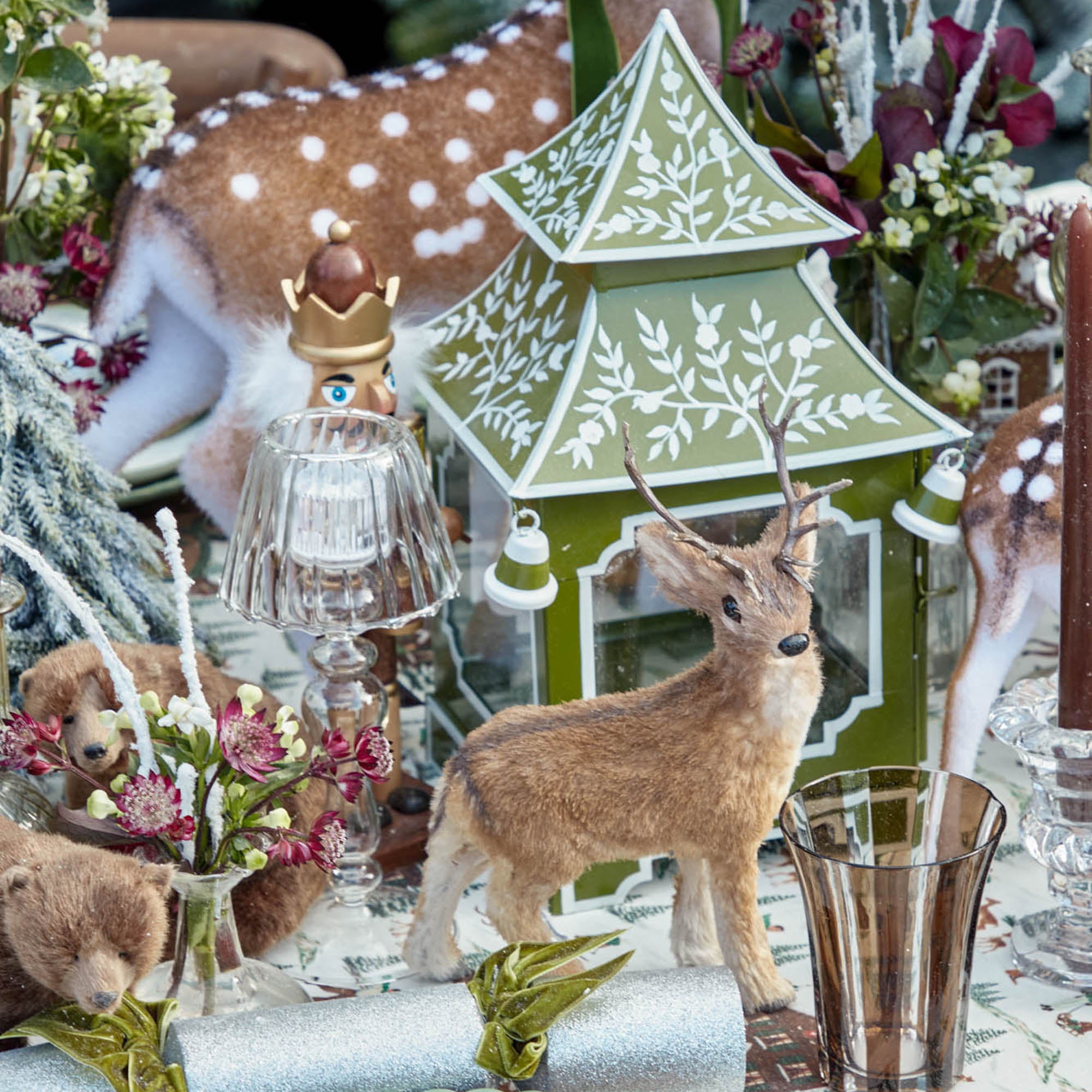 Olive Chinoiserie Pagoda Lantern