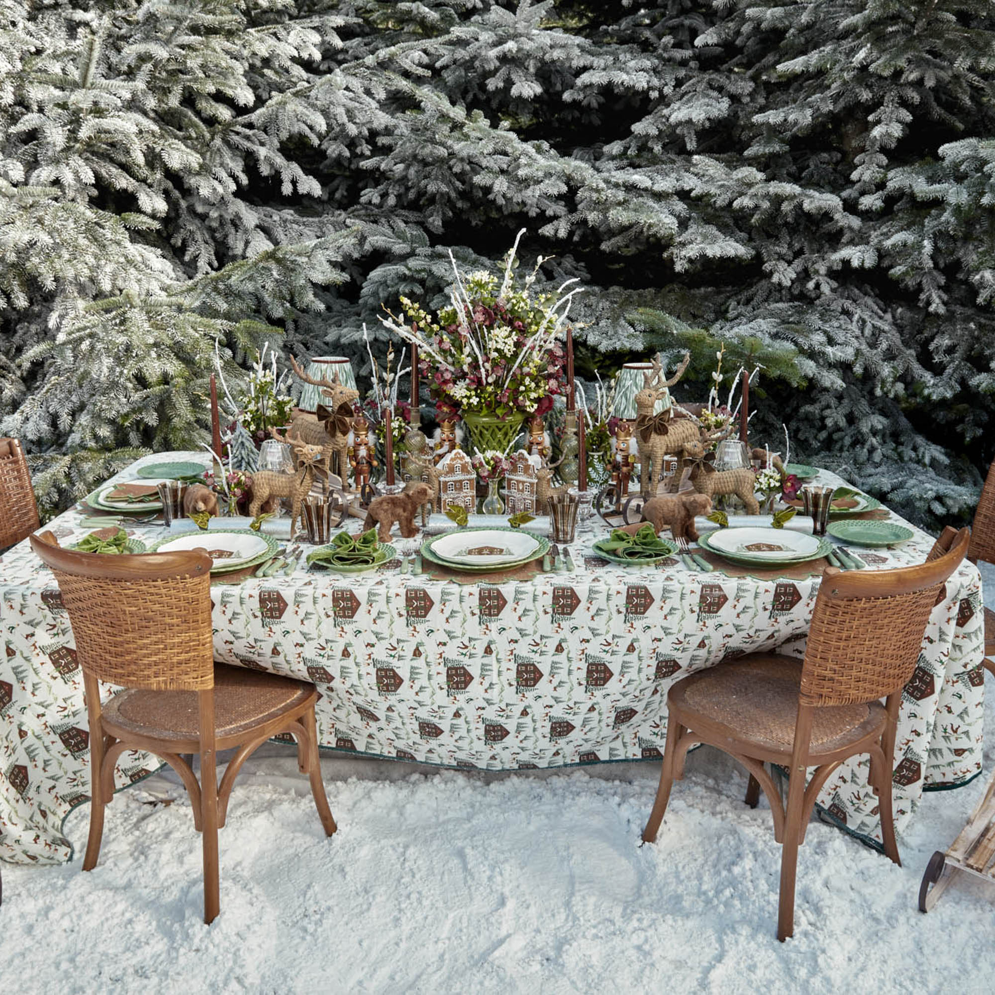 Silver Glitter Crackers with Green Velvet Bow (Box of 6)