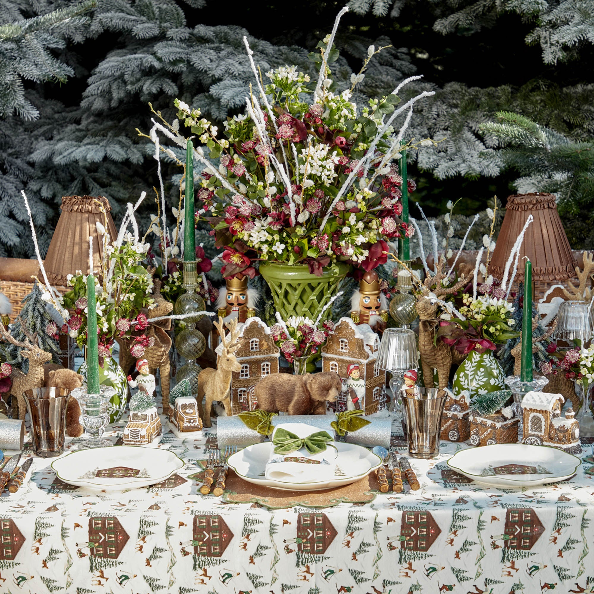 Alpine Chalet Dinner & Starter Plates (Set of 8)