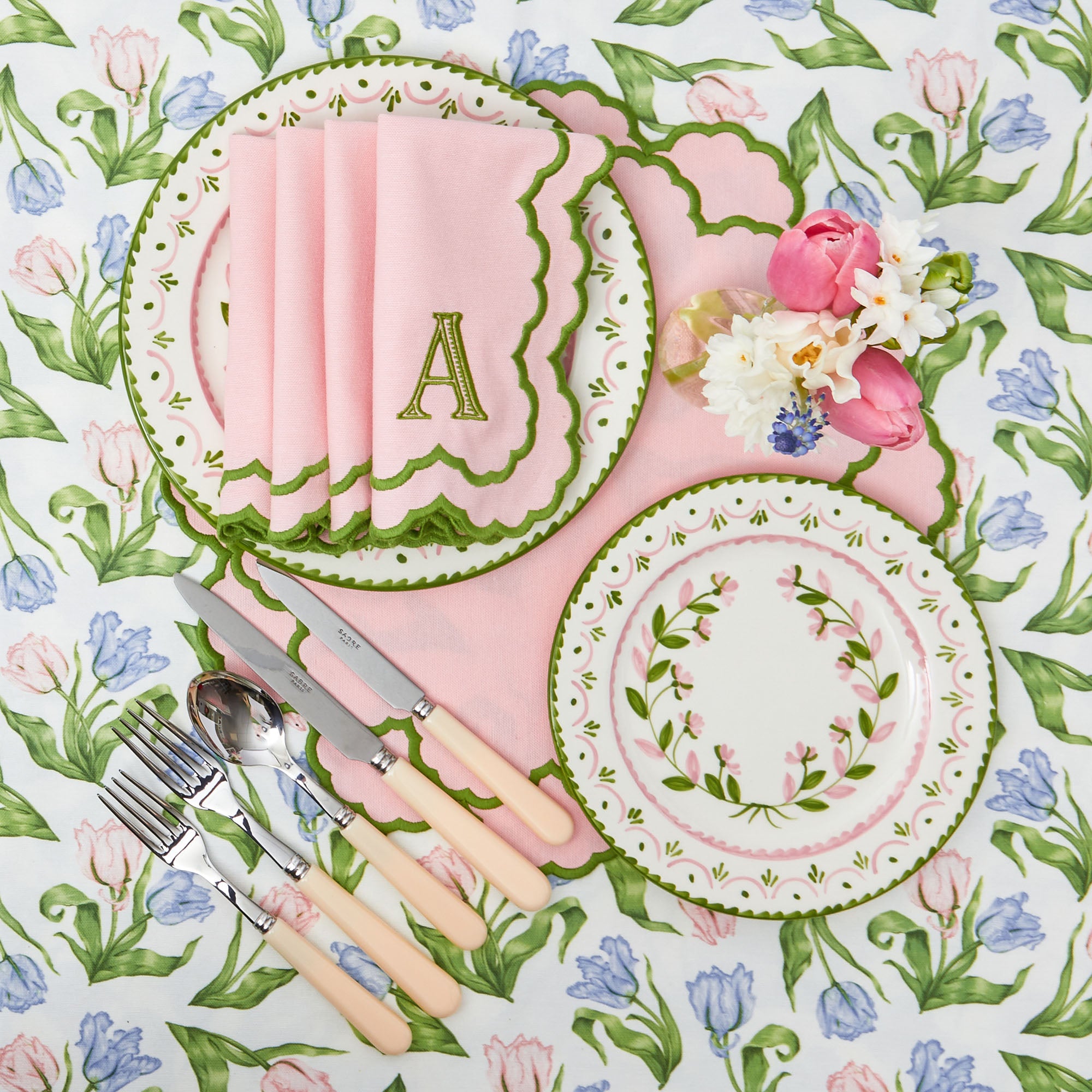 Lily Pink & Green Napkins (Set of 4)