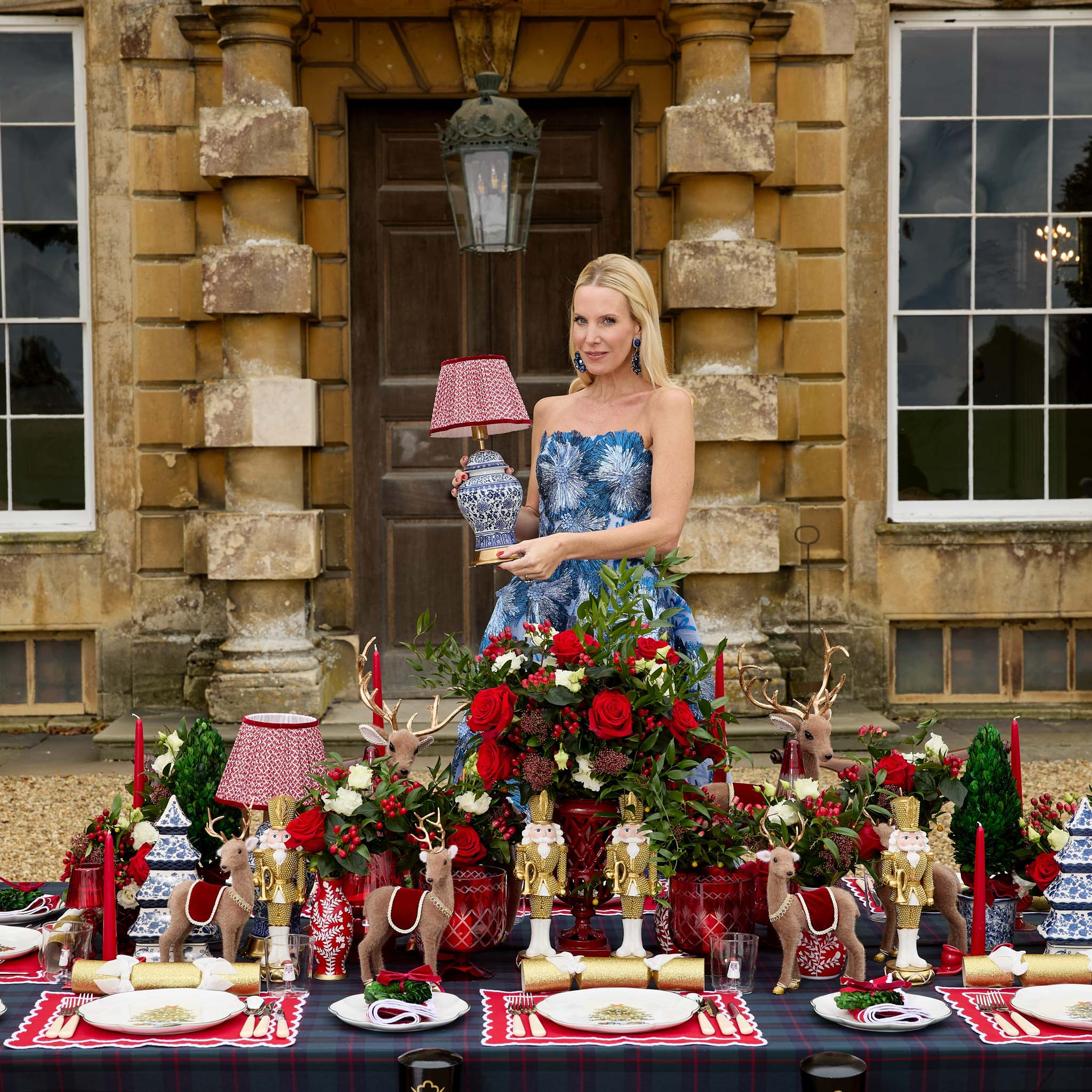 Red Lotus Lampshade (22cm)