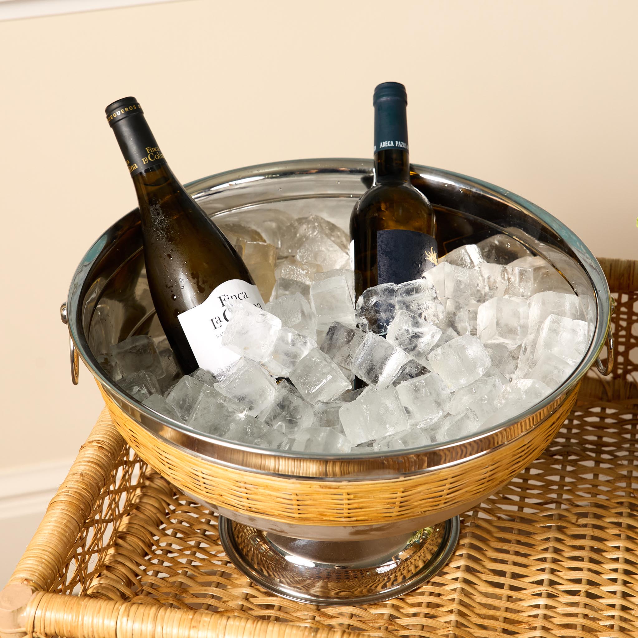 Wicker Champagne Bath