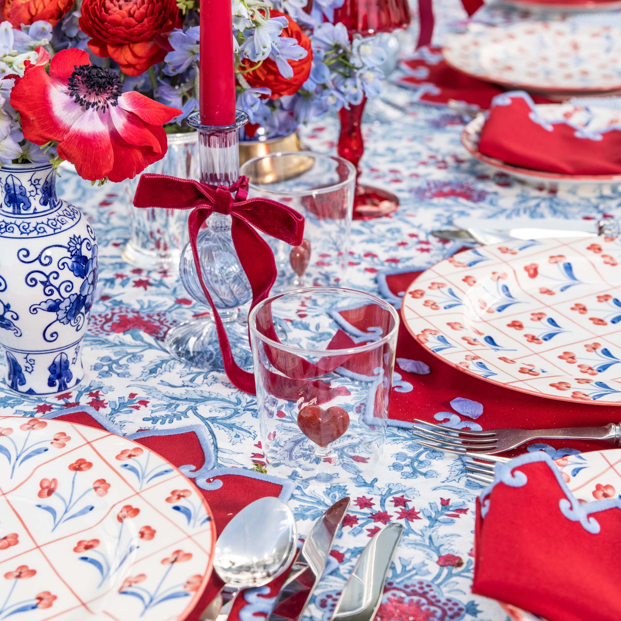 Love Heart Glasses (Set of 4)