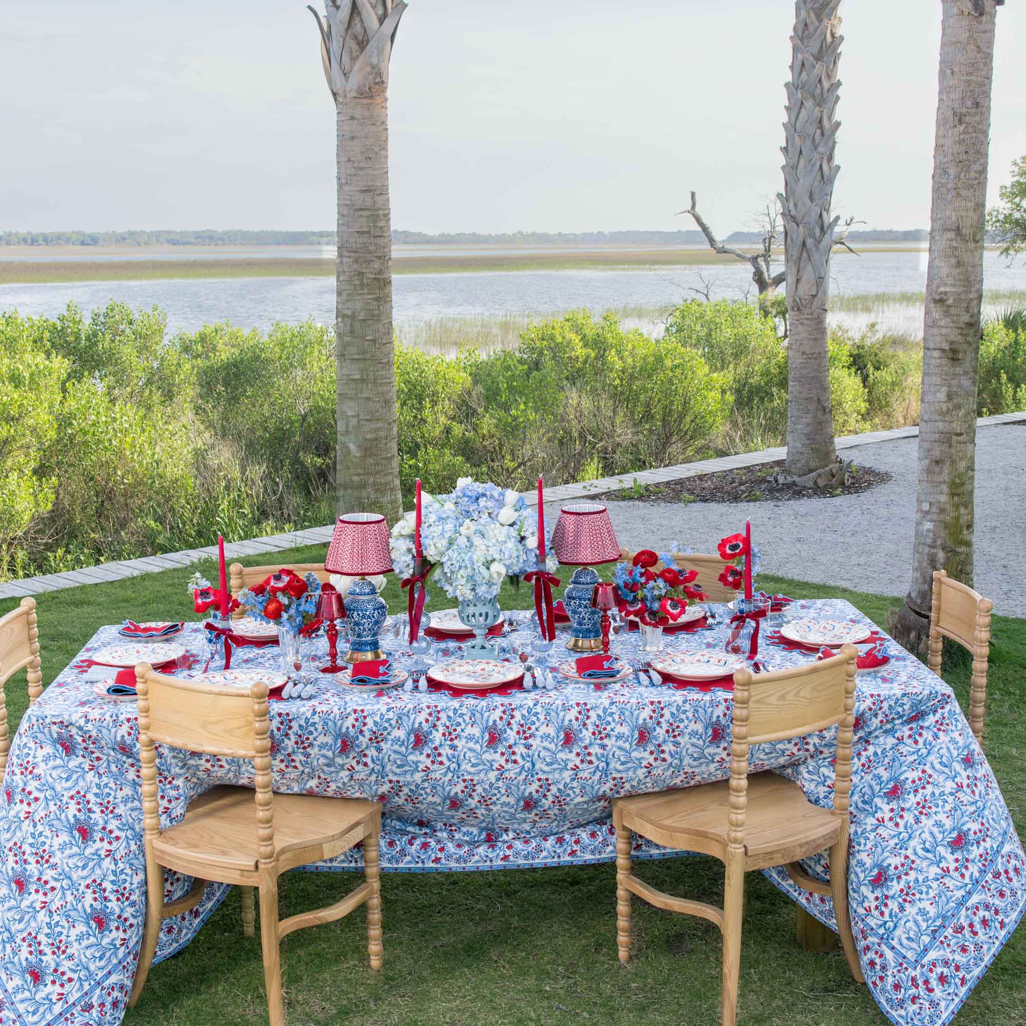 Blue & Red Floral Trellis Dinner Plates (Set of 4)