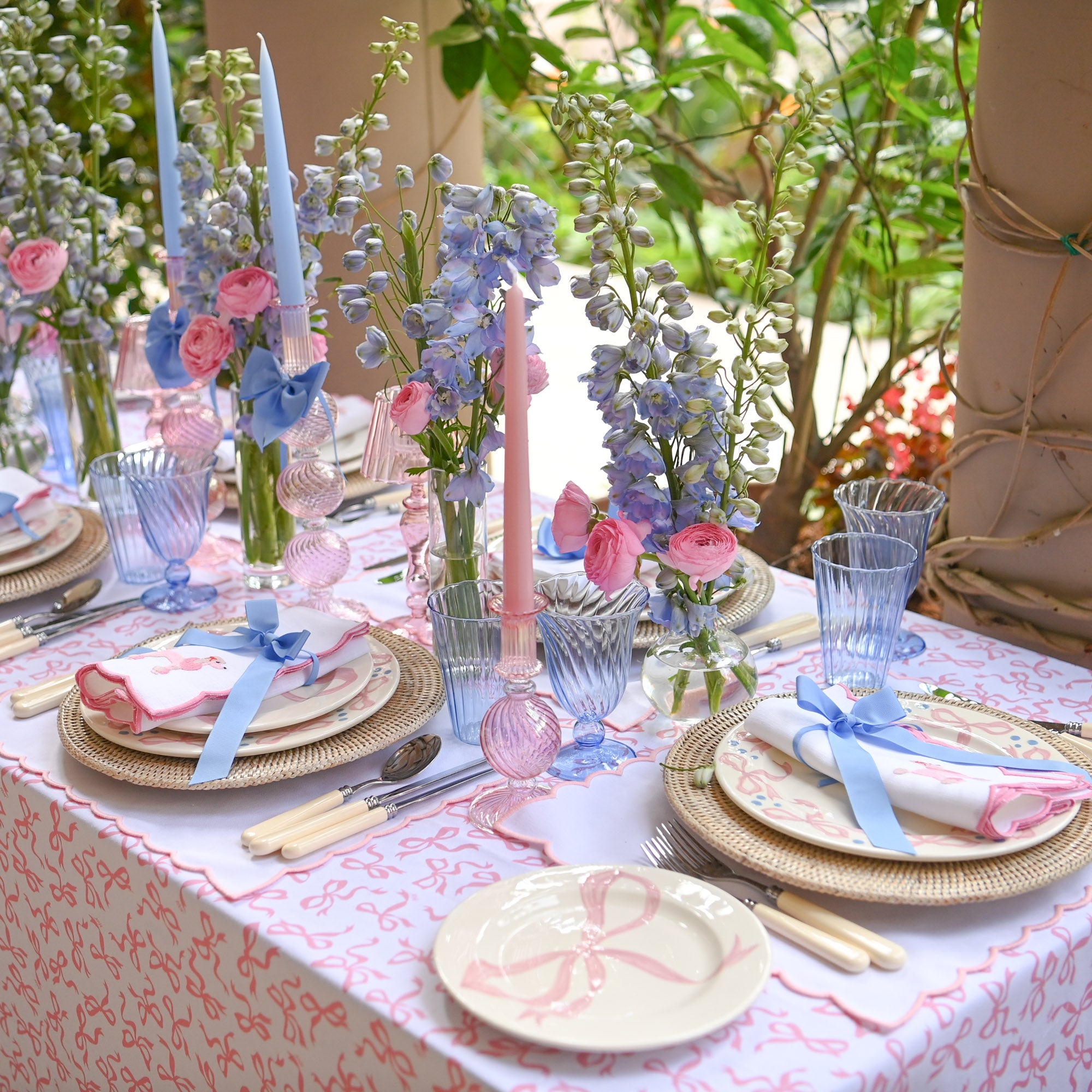 Harley's Bow Starter Plates (Set of 4)