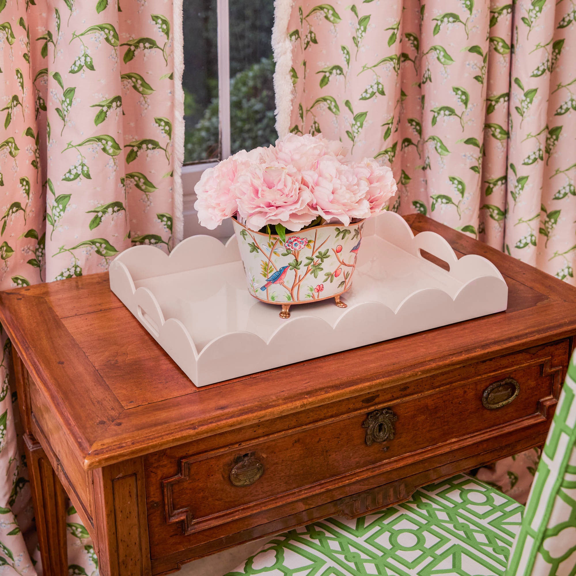 Soft Pink Lacquer Tray