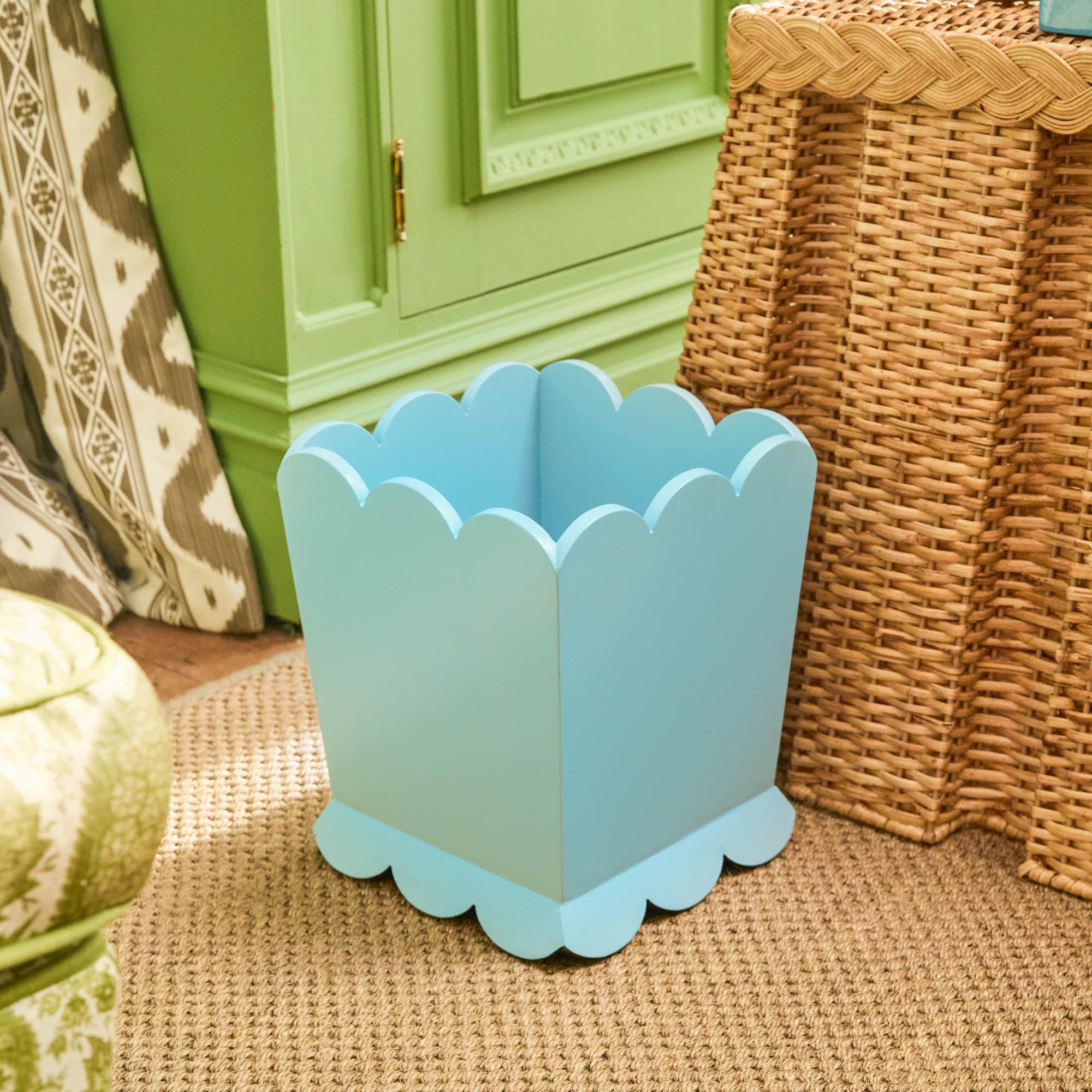 Soft Blue Scalloped Lacquer Waste Paper Bin