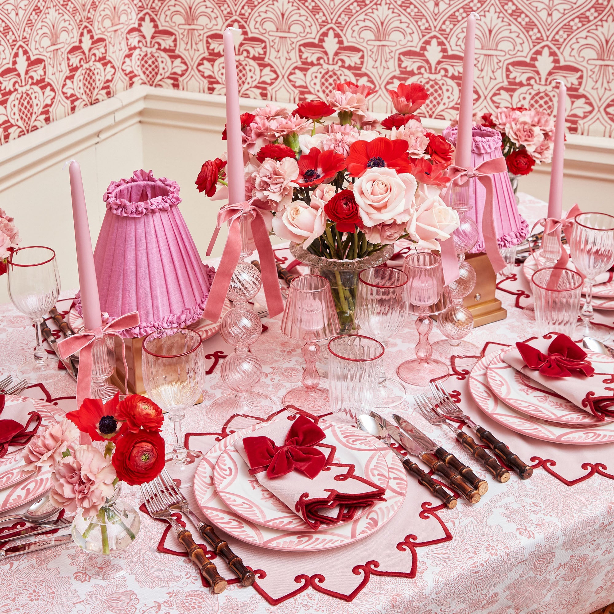 Angelina Pink & Red Napkins (Set of 4)