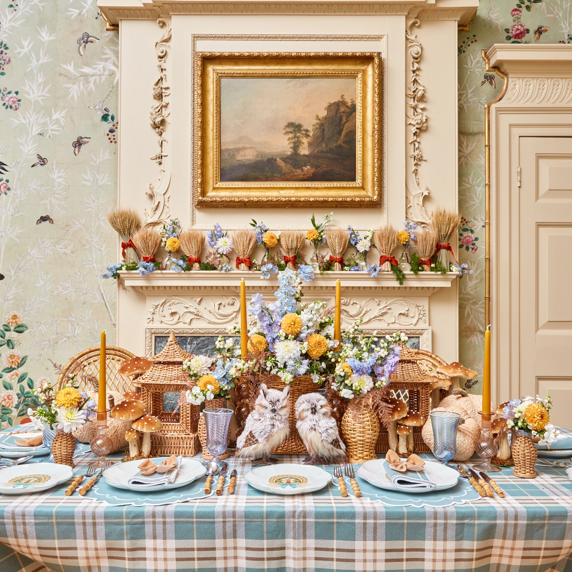 Set of four placemats in refreshing Mariana Duck Egg tones.