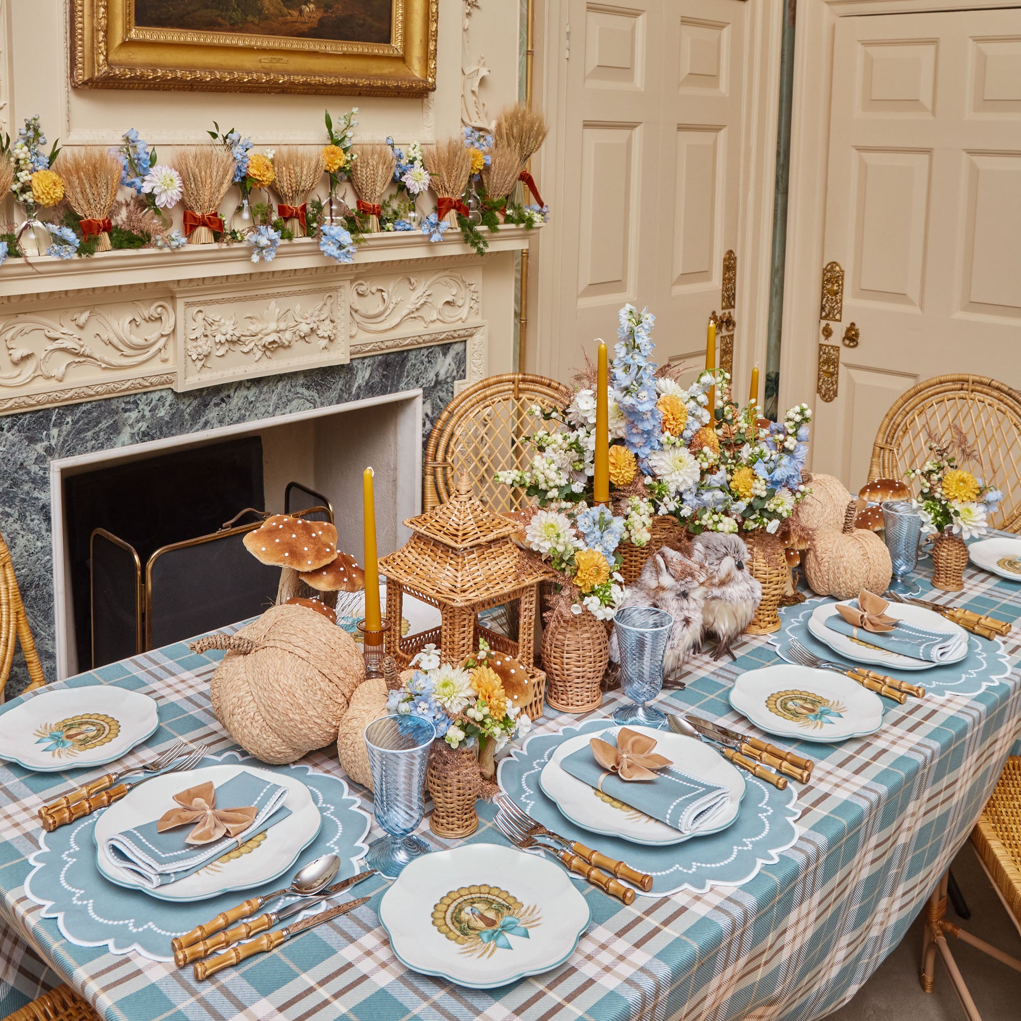 Set of Mariana Duck Egg-themed napkins, totaling four.