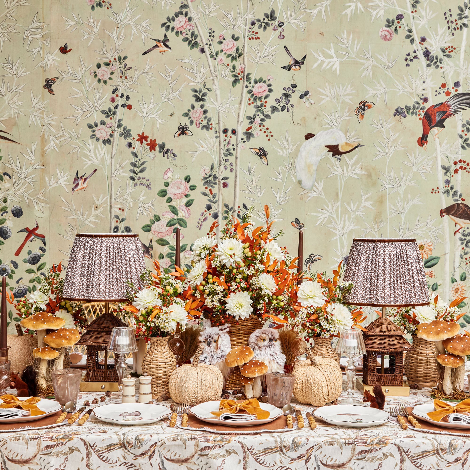 Rattan Rechargeable Pagoda Lamp