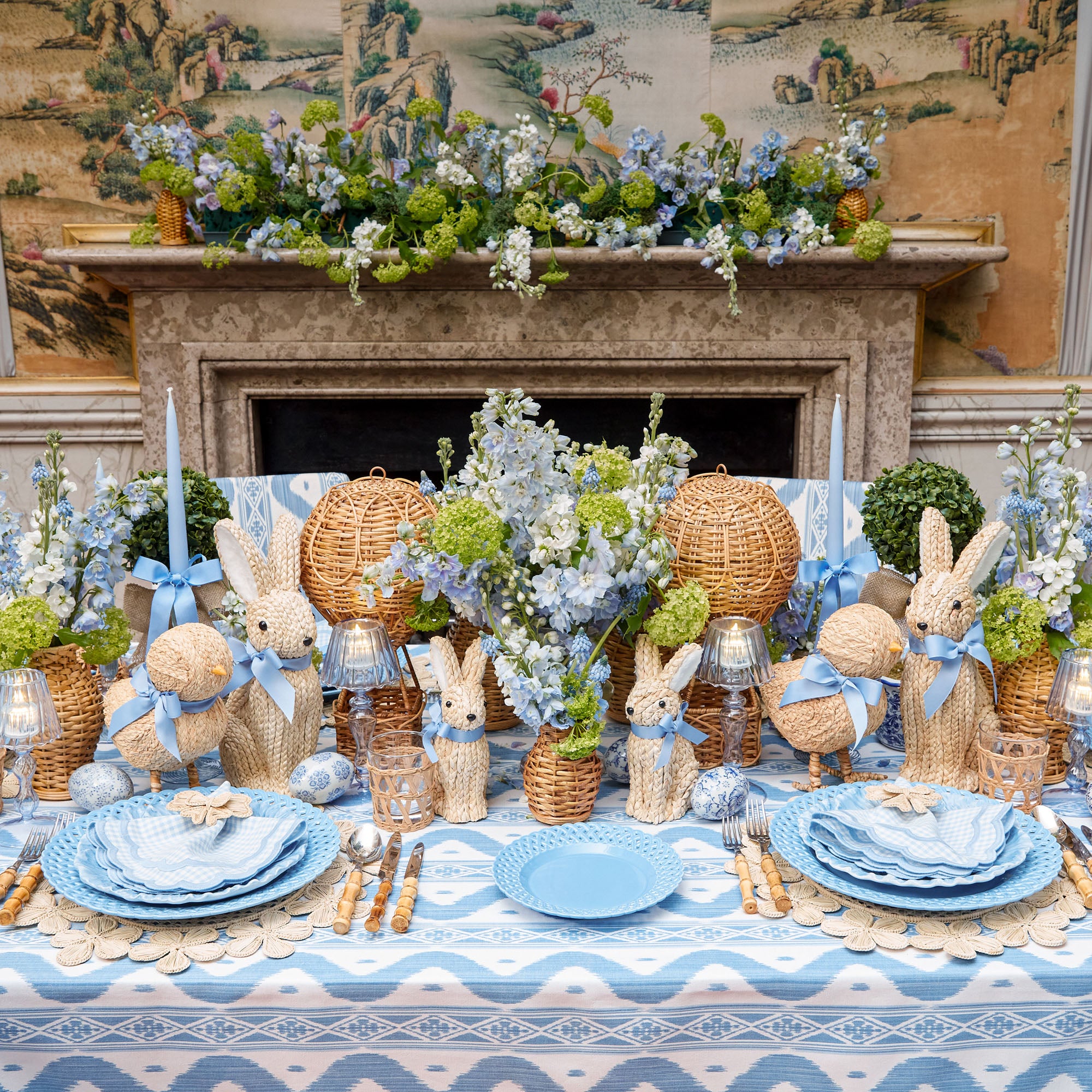 Small Raffia Chick (Pair)