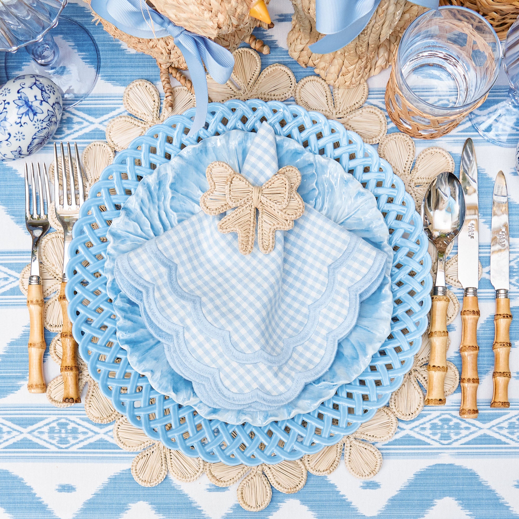 Mia Woven Placemats (Set of 4)