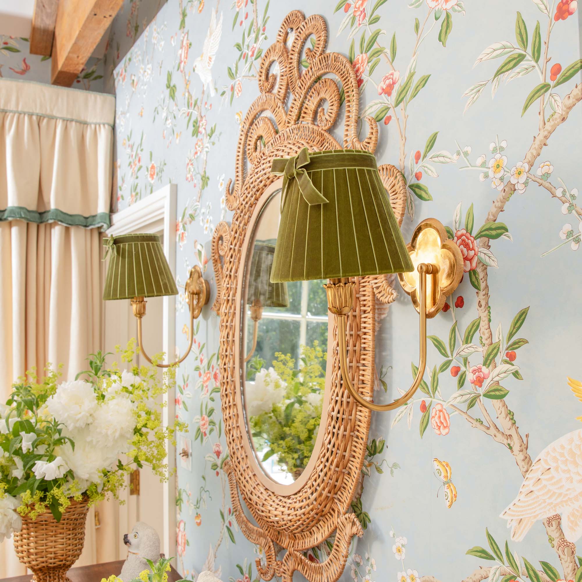 Olive Velvet Bow Lampshade (18cm)