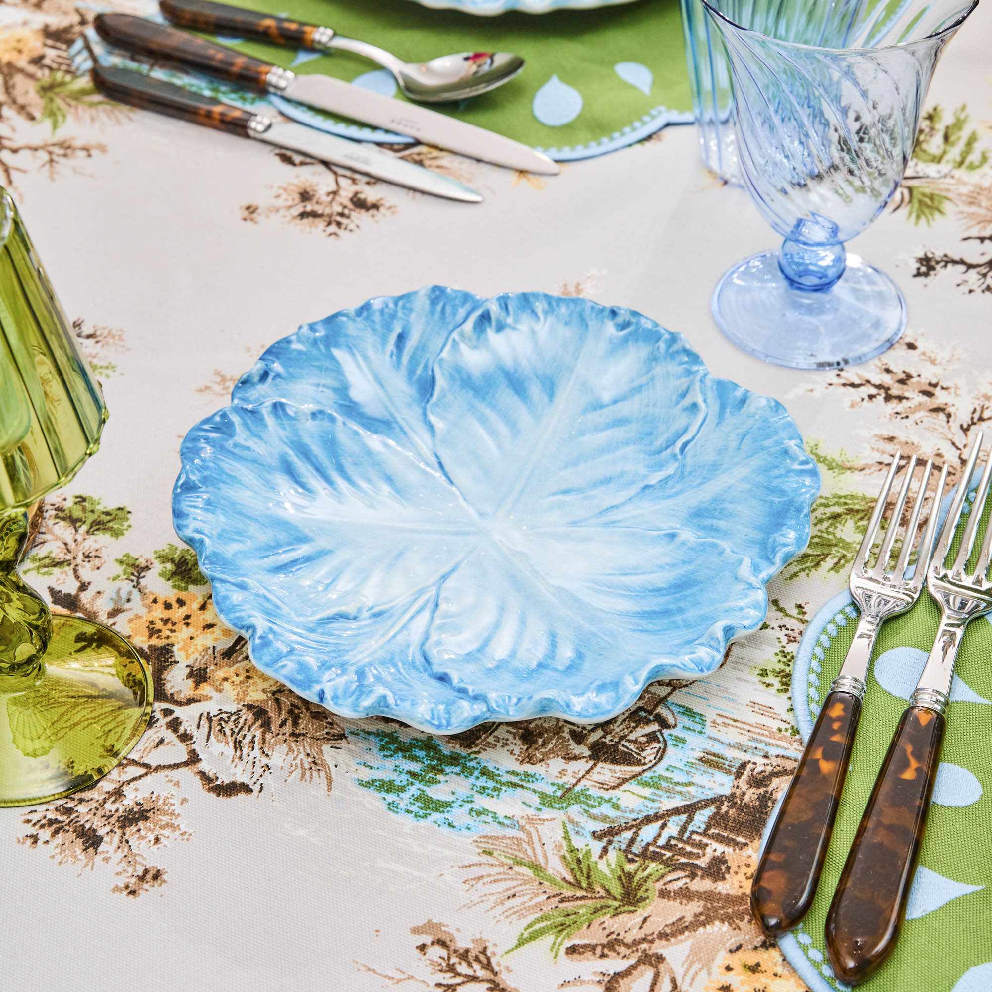 Serena Cabbage Starter Plate