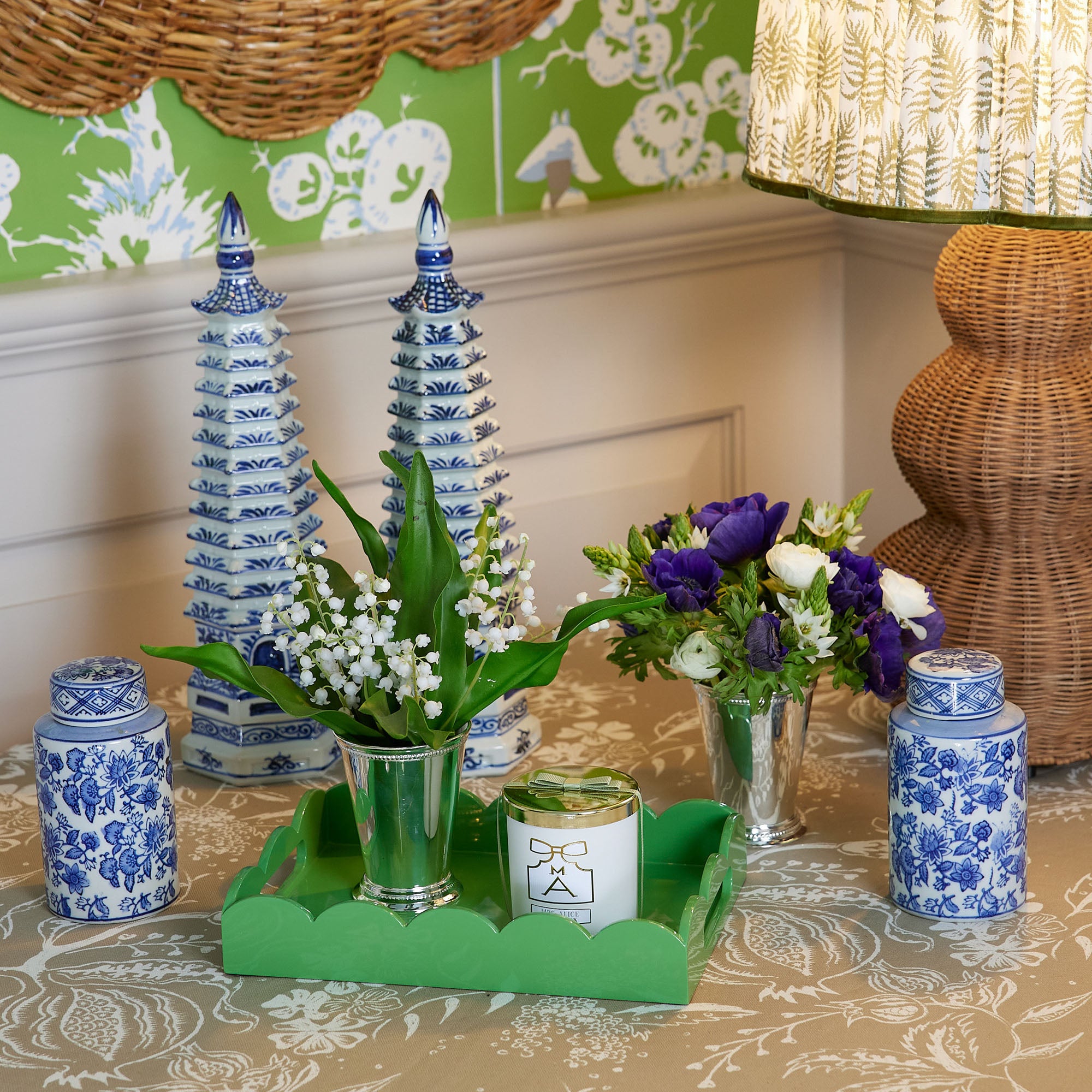 Green Lacquer Tray Set