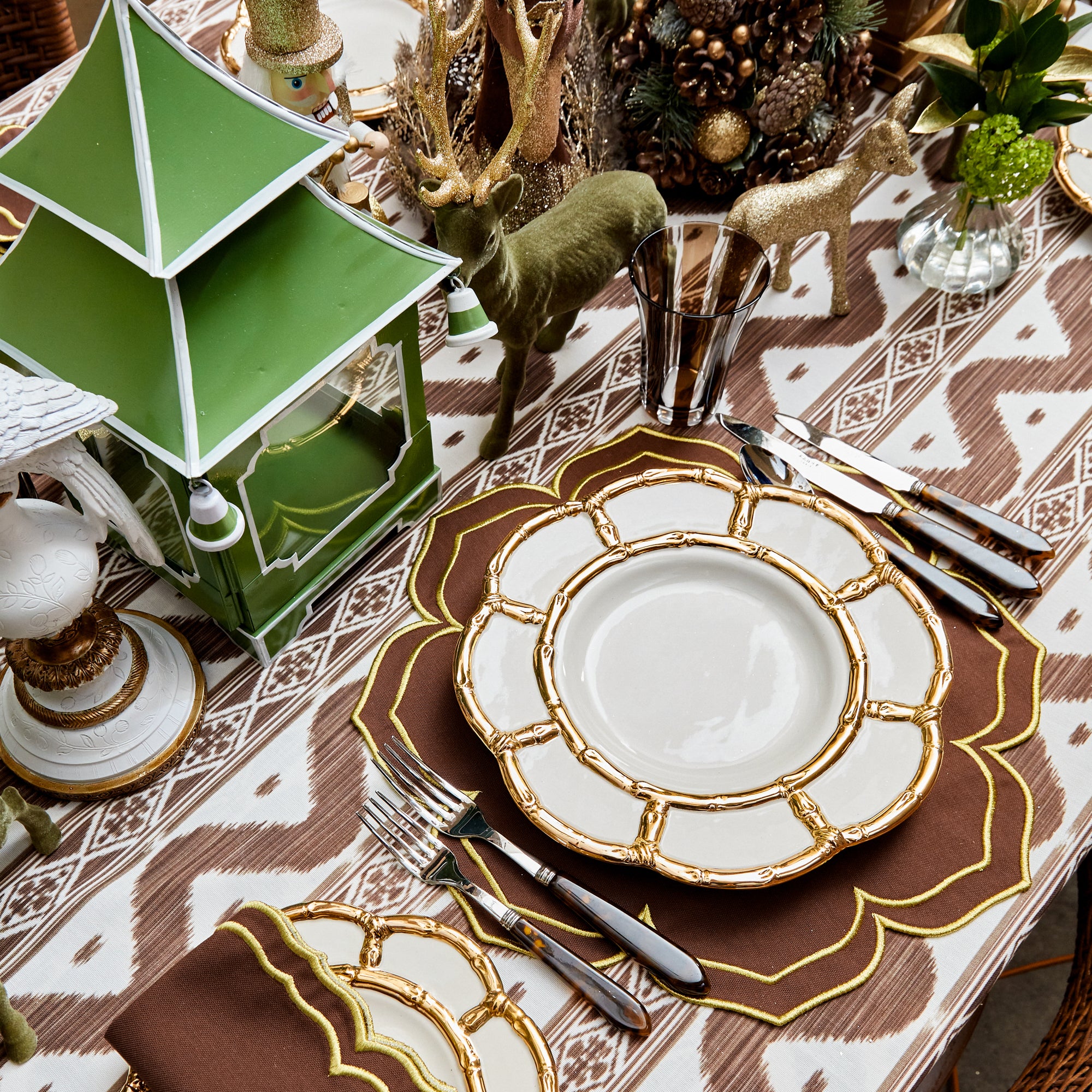 Apple Green Pagoda Lantern Set