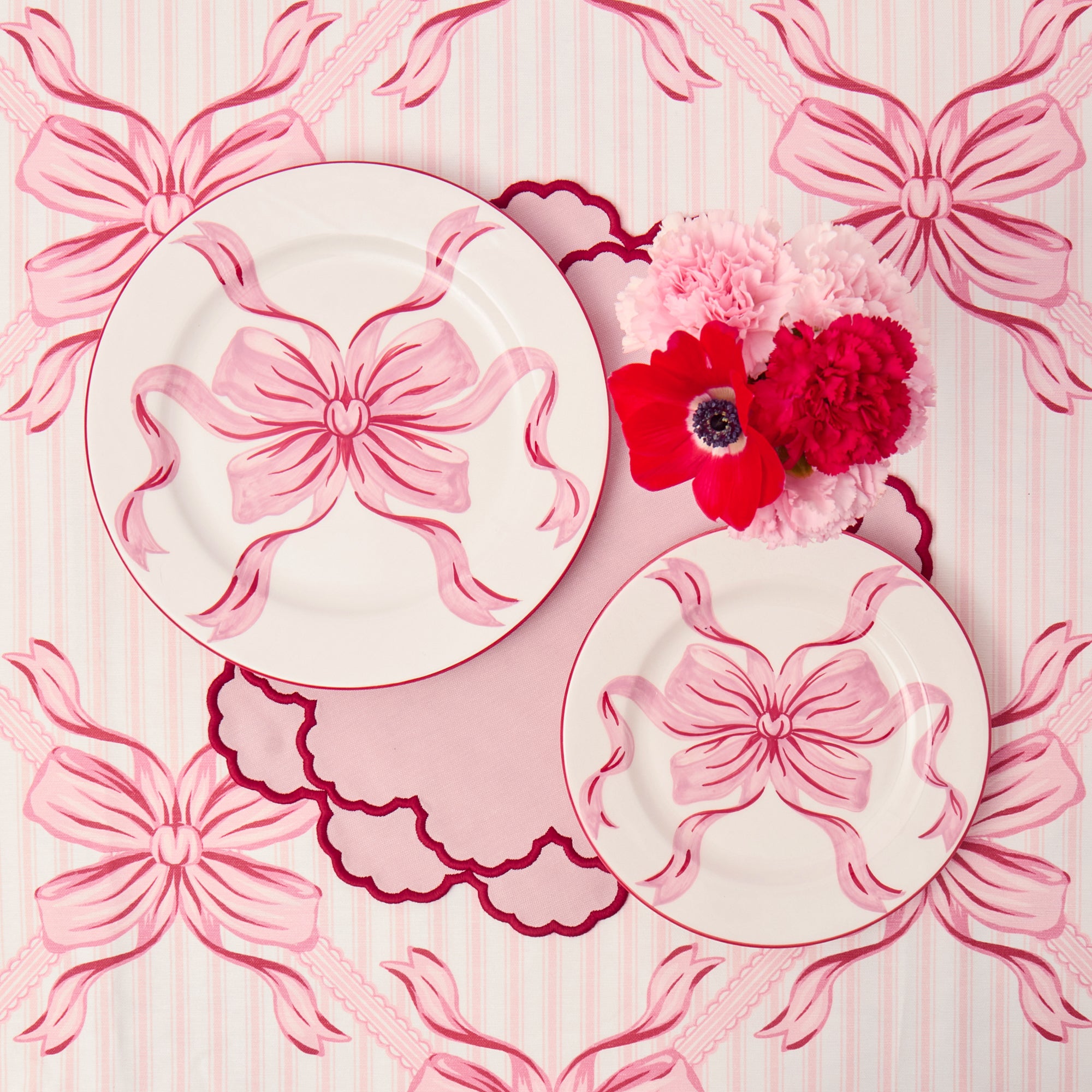 Audrey Pink & Red Bow Dinner Plate