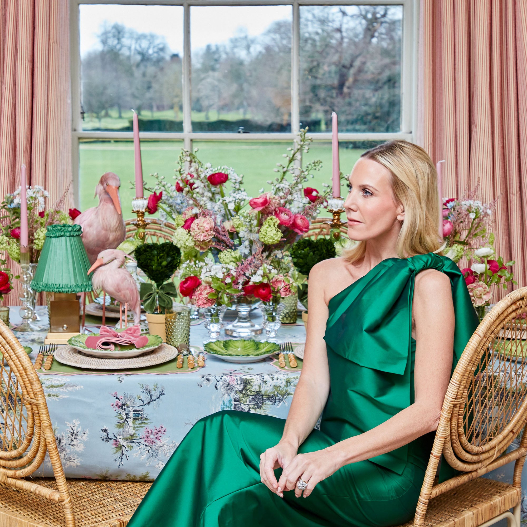 Square Rechargeable Lamp with Green Frilled Shade (18cm)