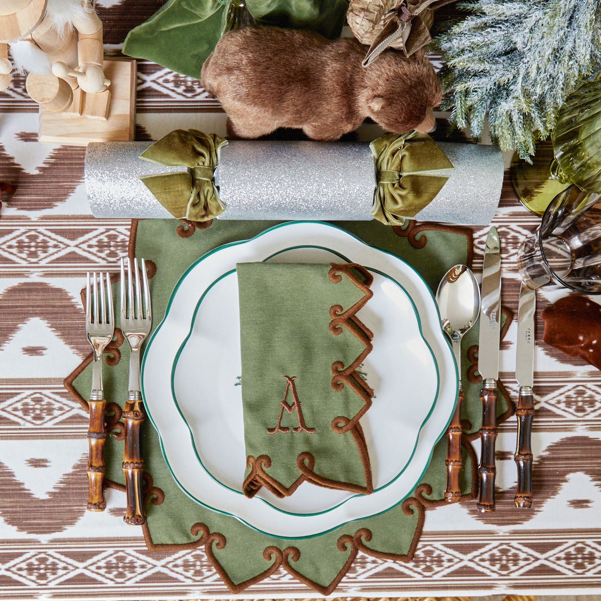 Angelina Forest Green & Brown Placemats & Napkins (Set of 4) – an elegant addition to your table.