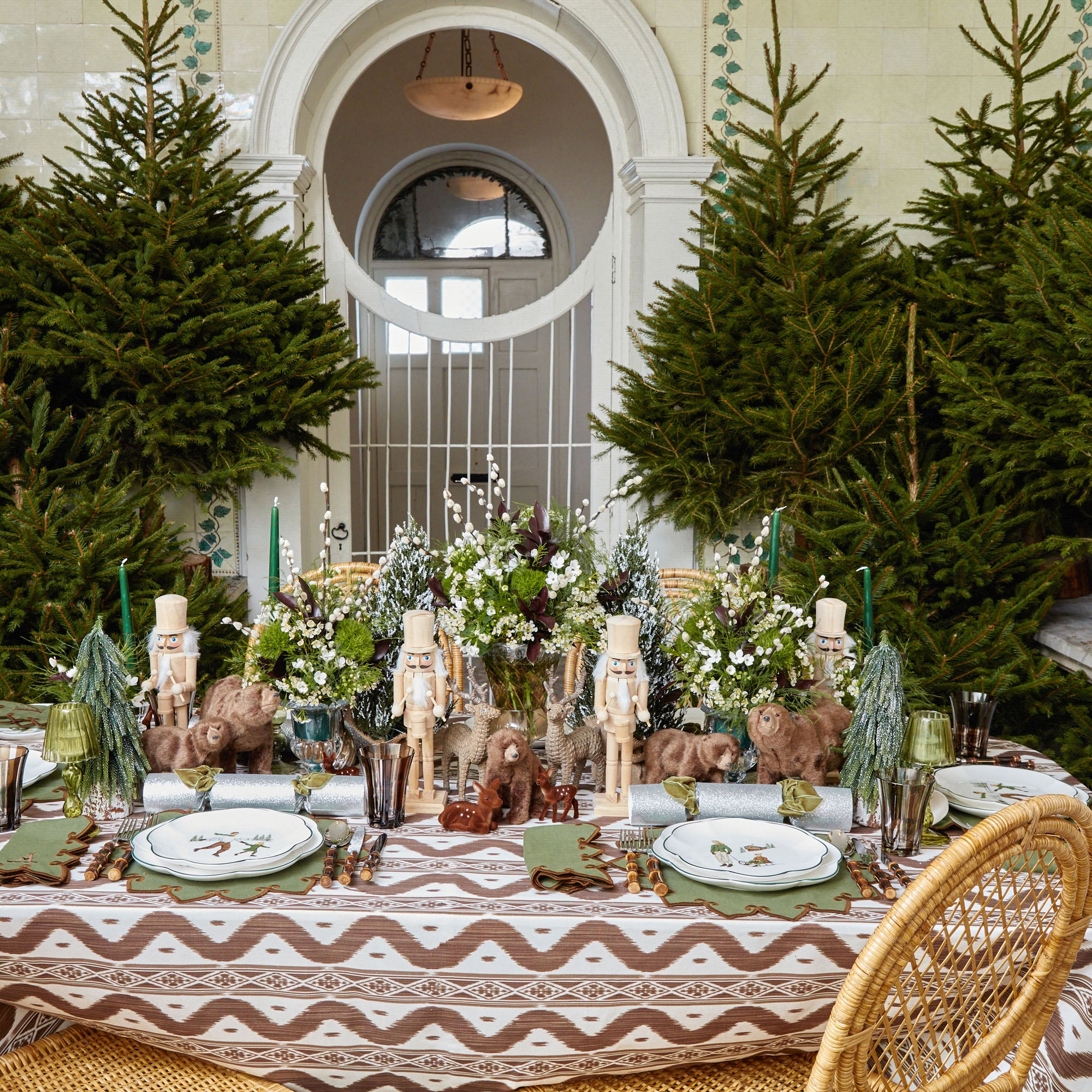 Share a meal with loved ones using Hansel & Gretel Dinner Plates for an unforgettable dining experience.