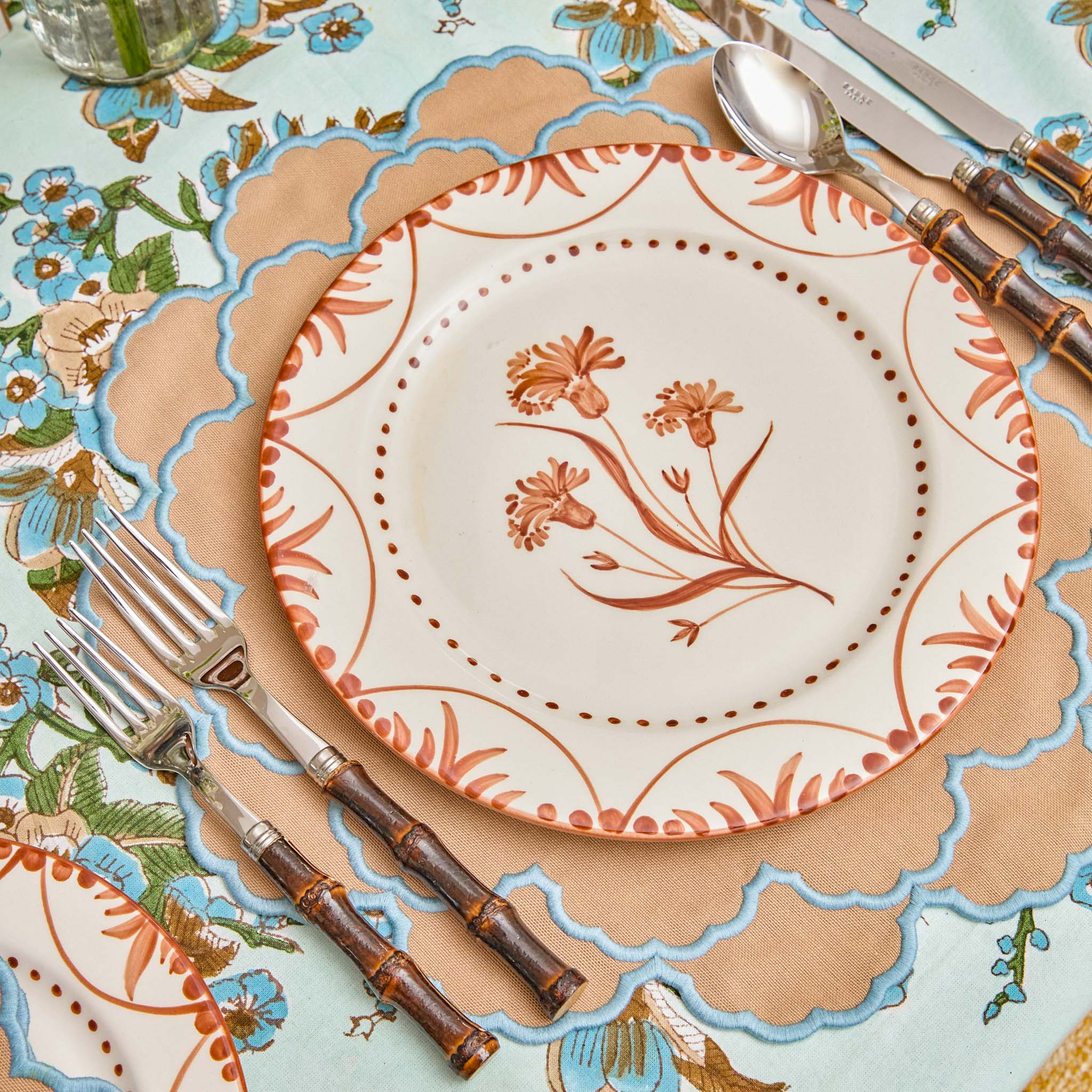 Lily Sand & Blue Placemats (Set of 4)
