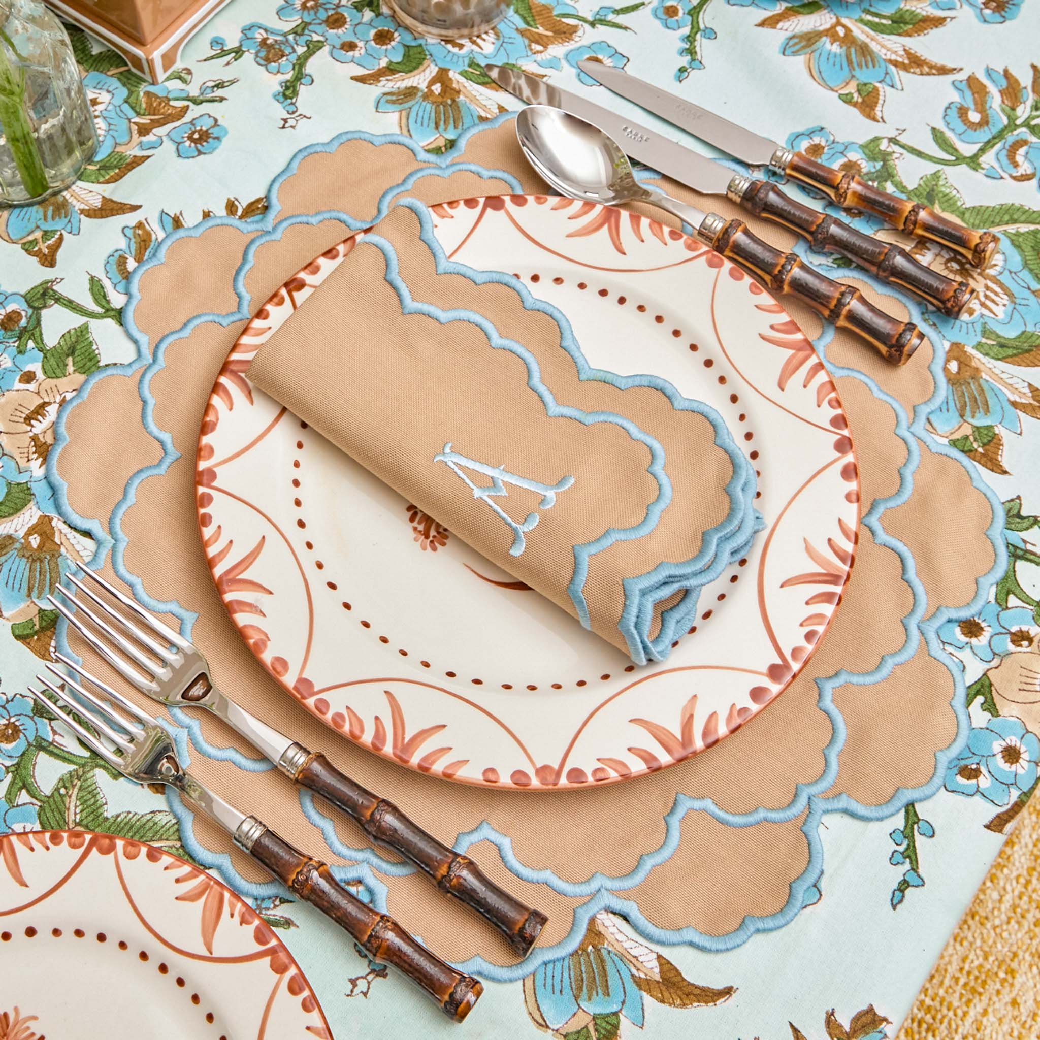 Lily Sand & Blue Placemats & Napkins (Set of 4)