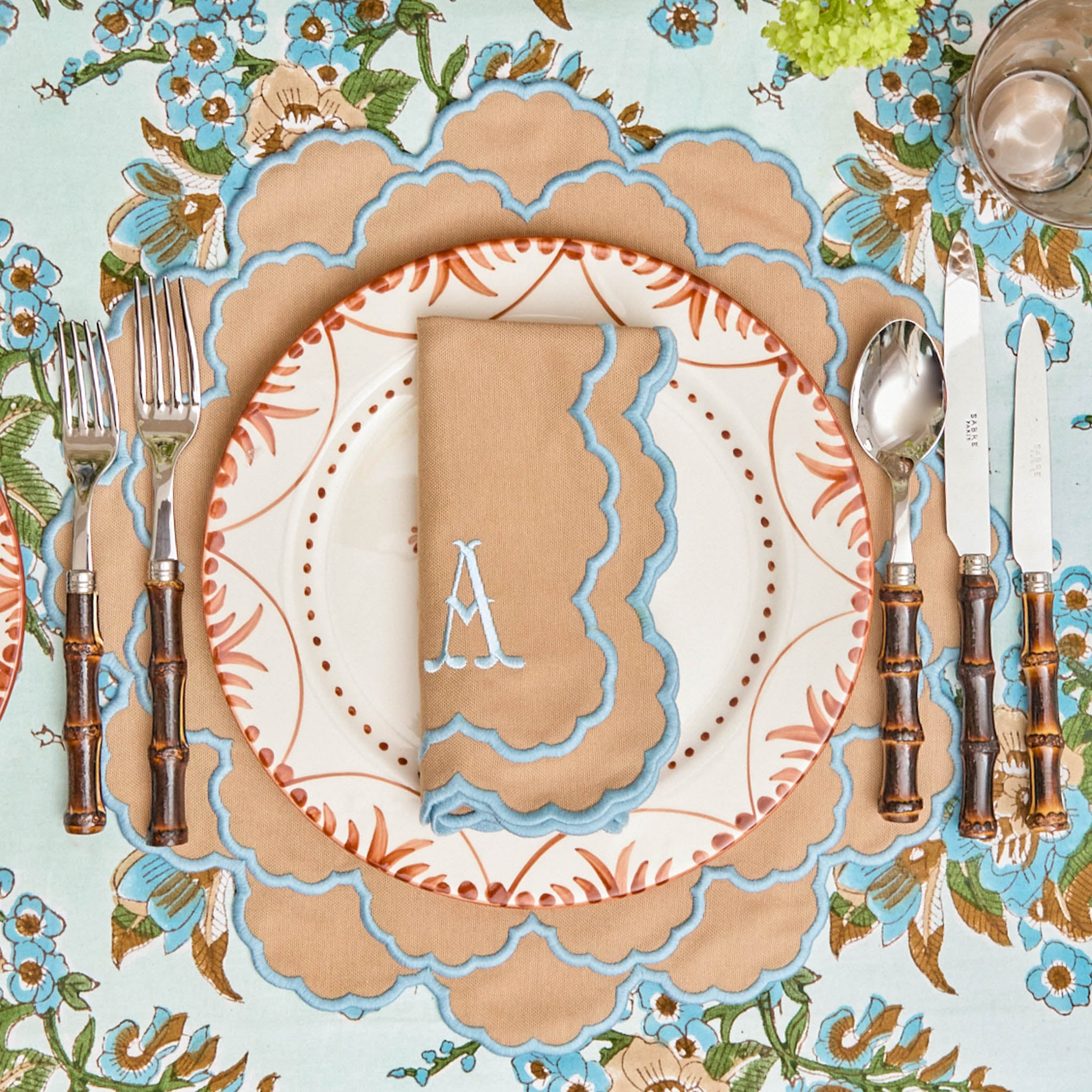 Lily Sand & Blue Napkins (Set of 4)