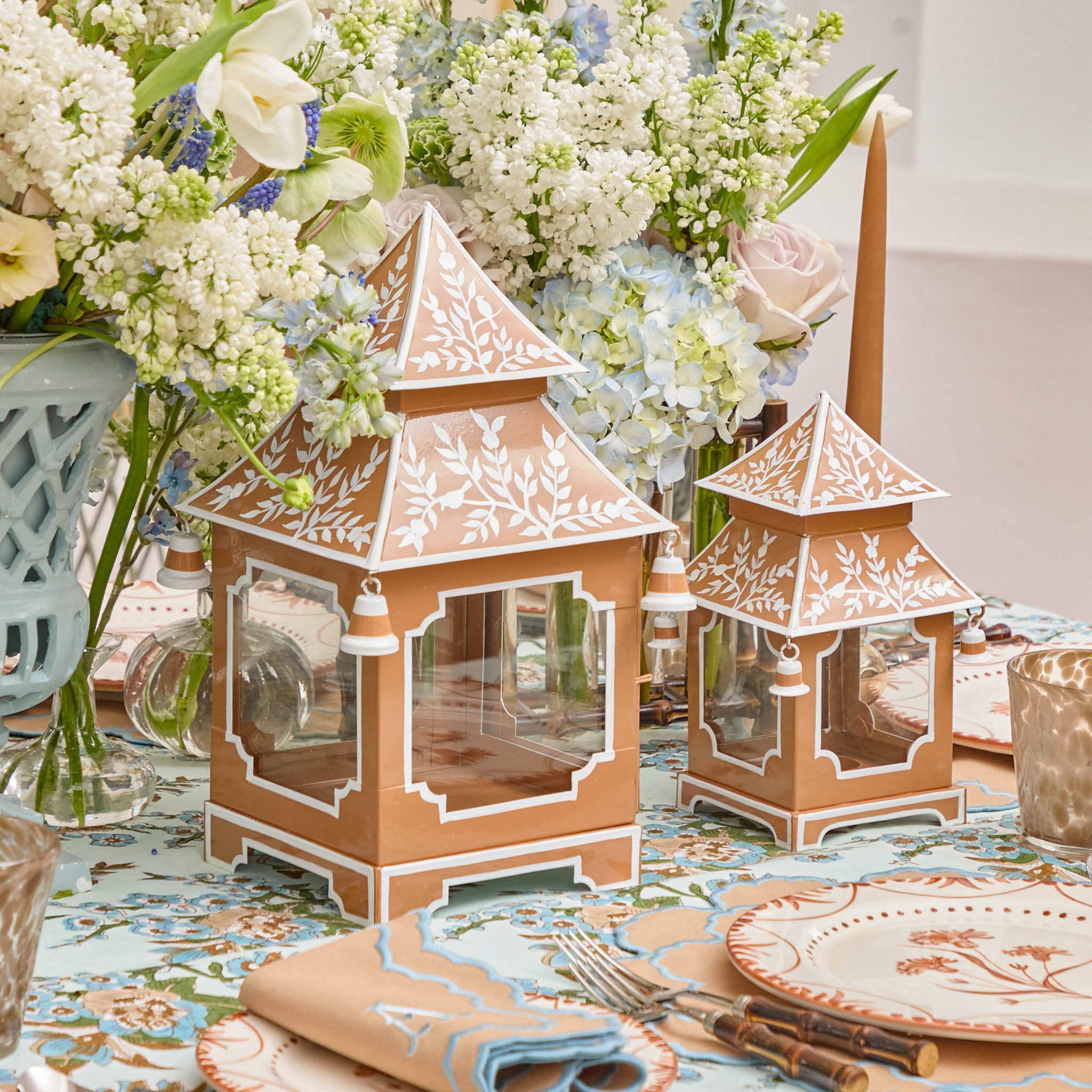 Caramel Chinoiserie Pagoda Lantern