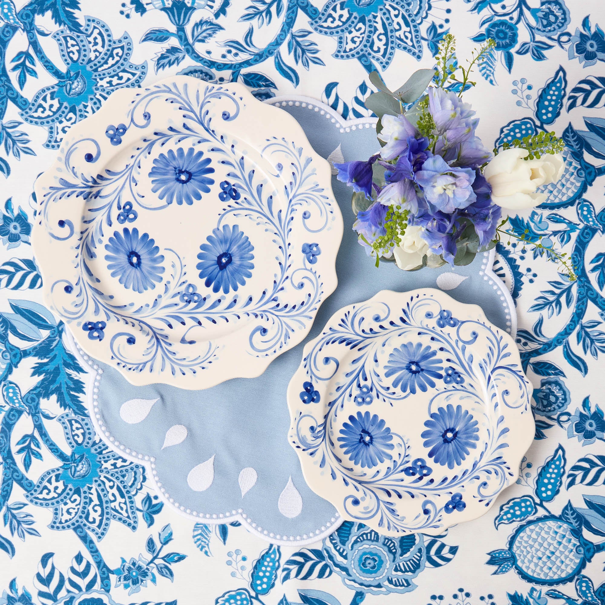 Blue Flowers Dinner & Starter Plates (Set of 8)