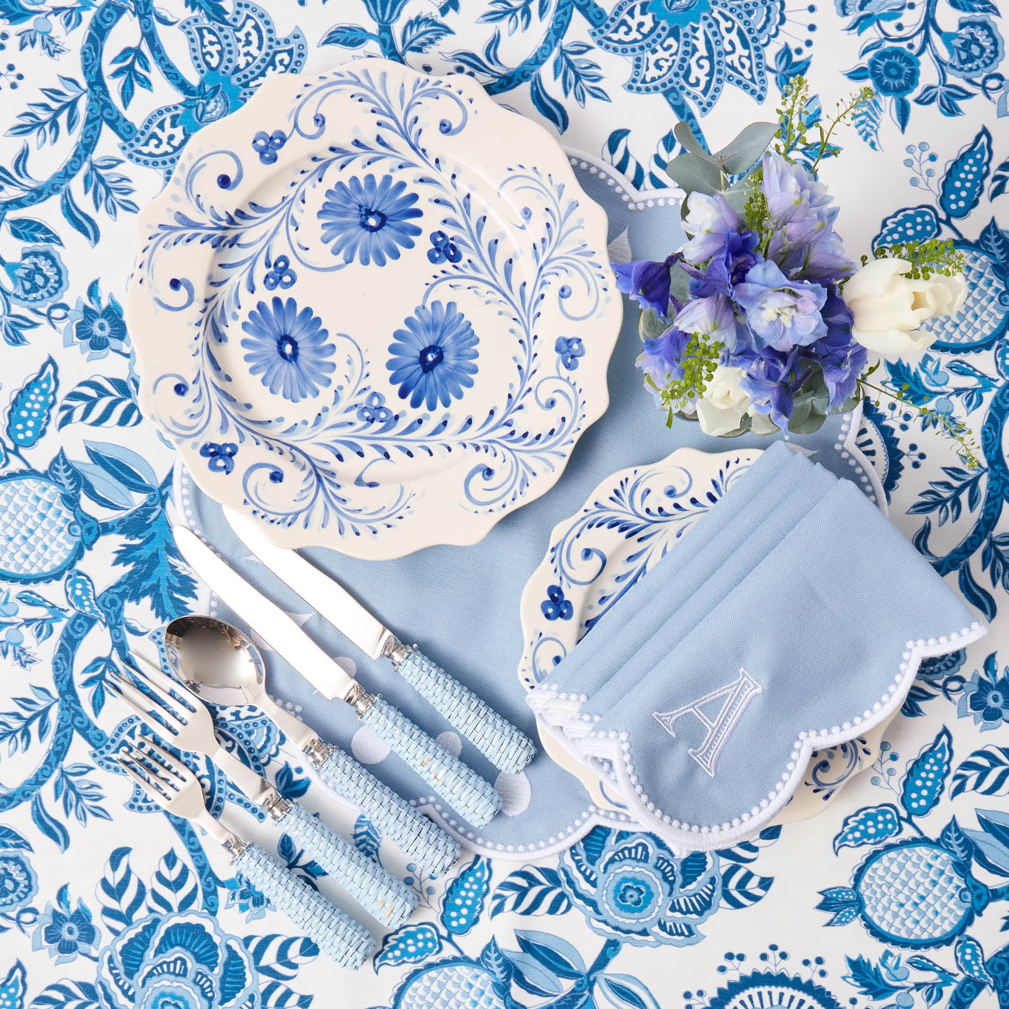 Blue Flowers Dinner Plates (Set of 4)
