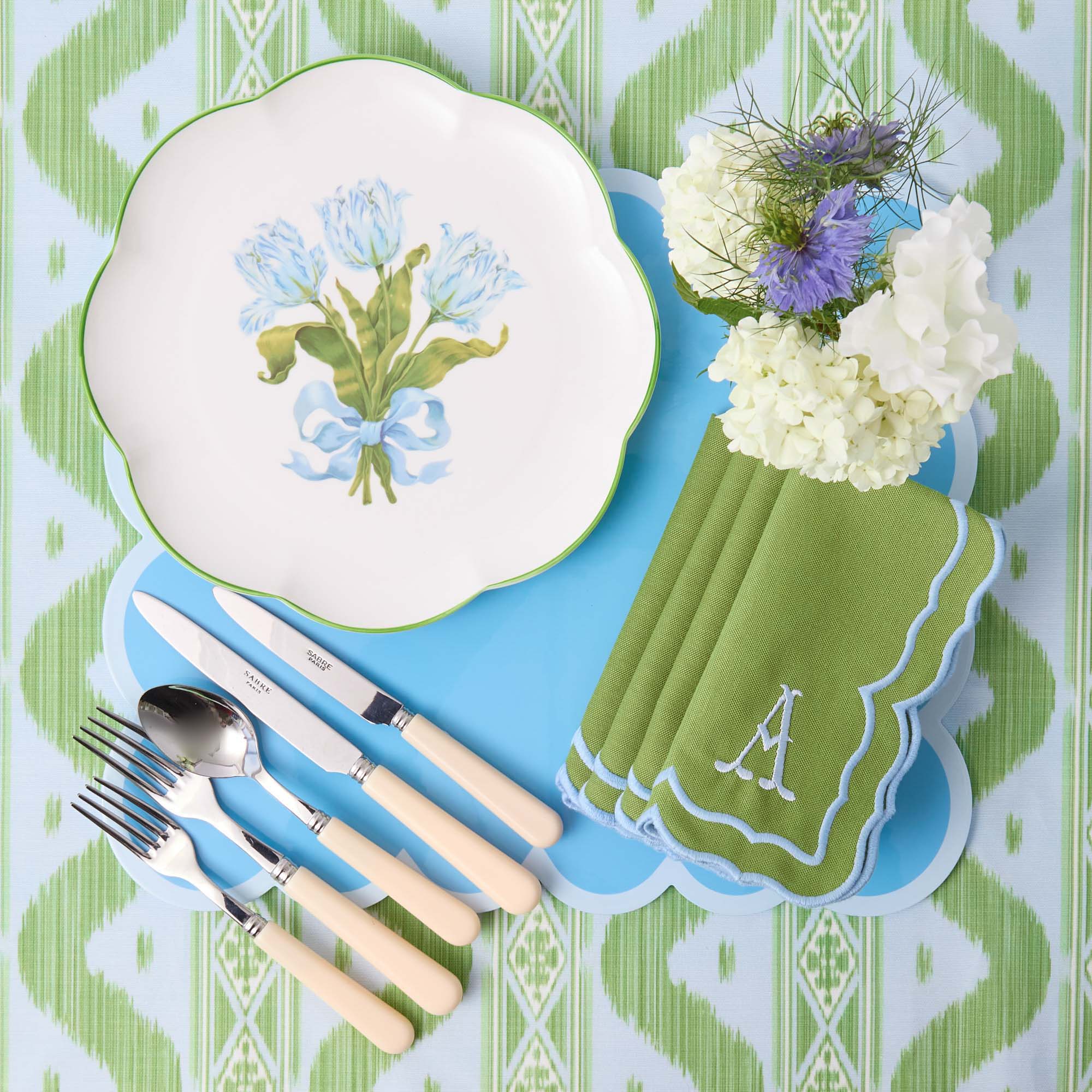 Blue Tulip Dinner Plates (Set of 4)