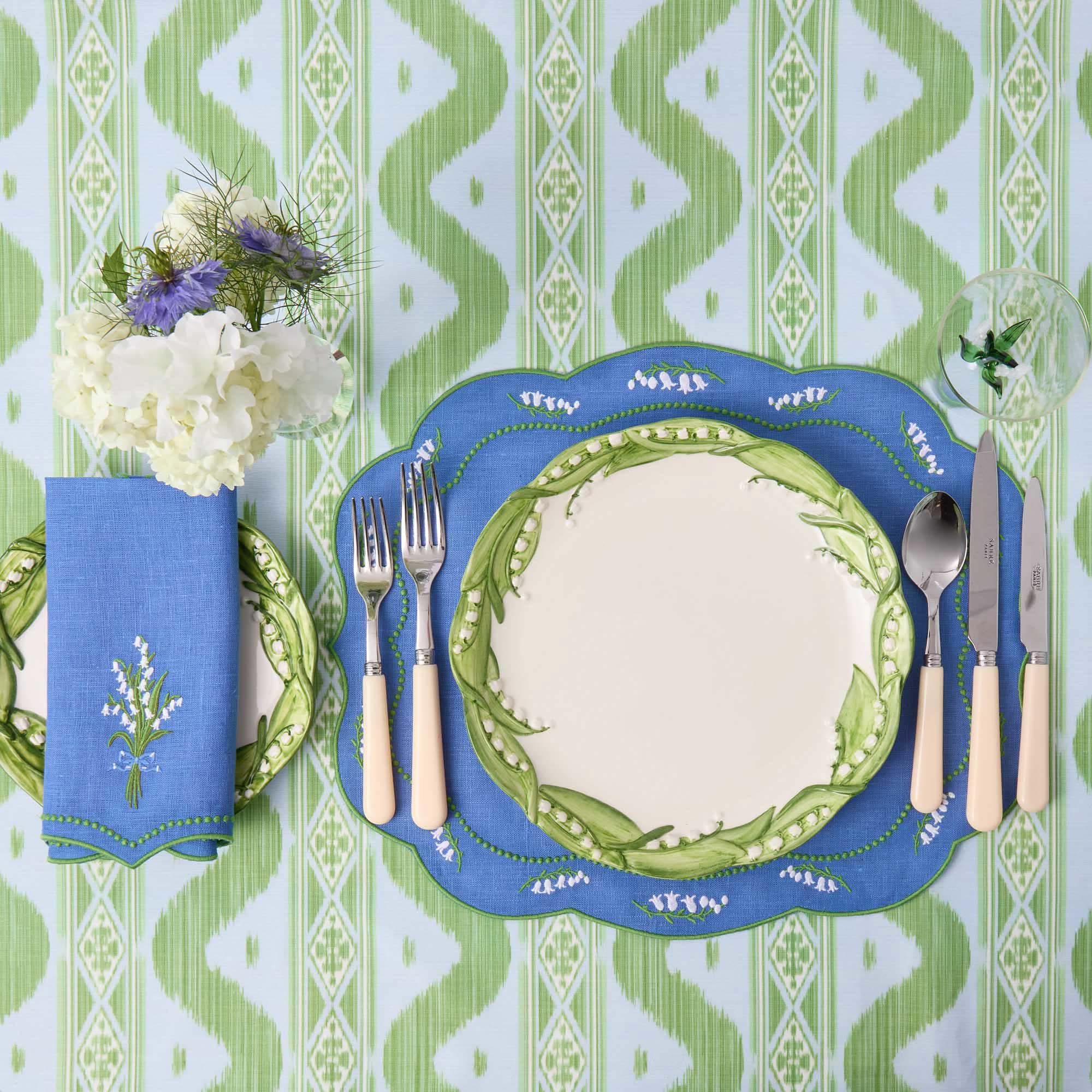 Lily of the Valley Dinner & Starter Plates (Set of 4)