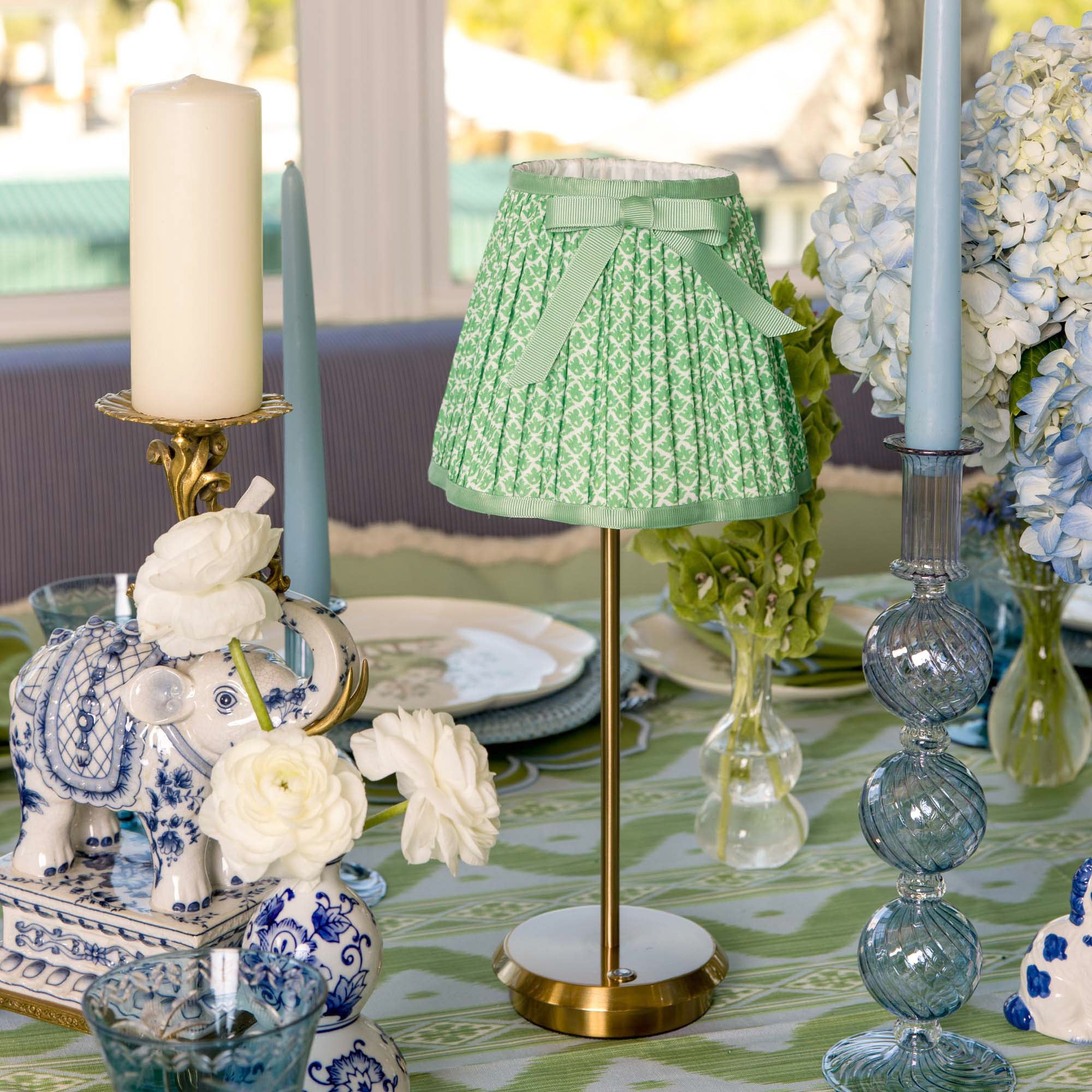 Spring Green Lotus Bow Lampshade (18cm)