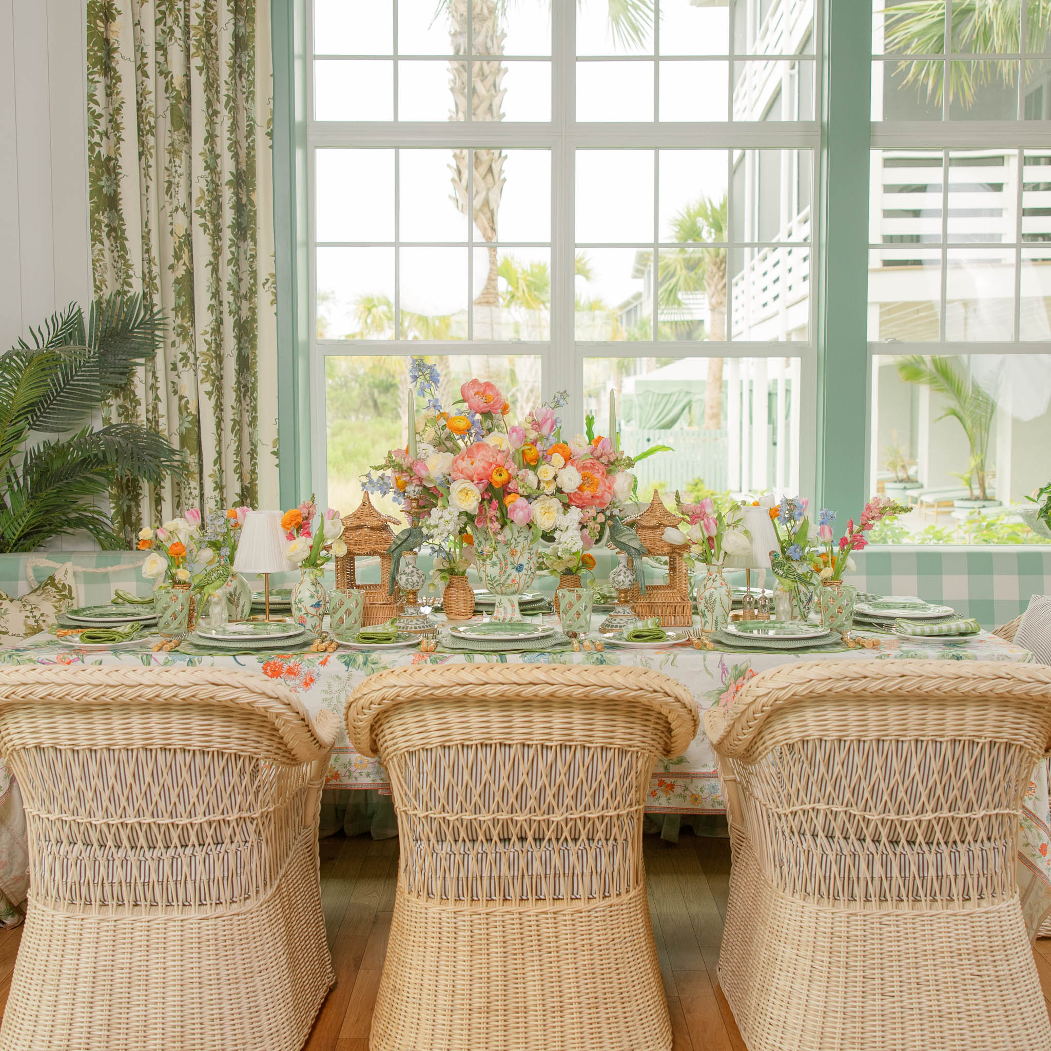 Short Rechargeable Lamp