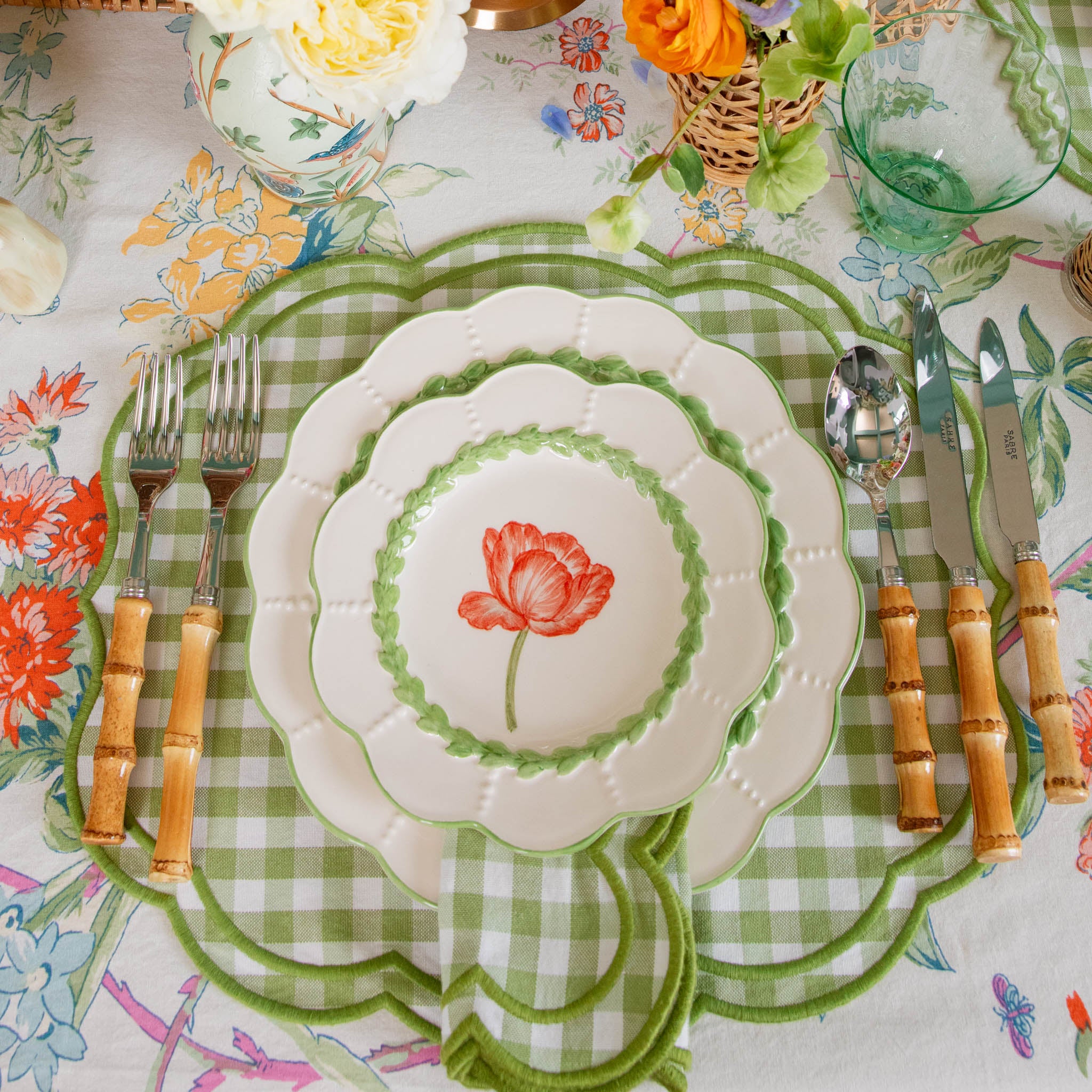 Green Laurel Tulip Dinner & Starter Plates (Set of 8)