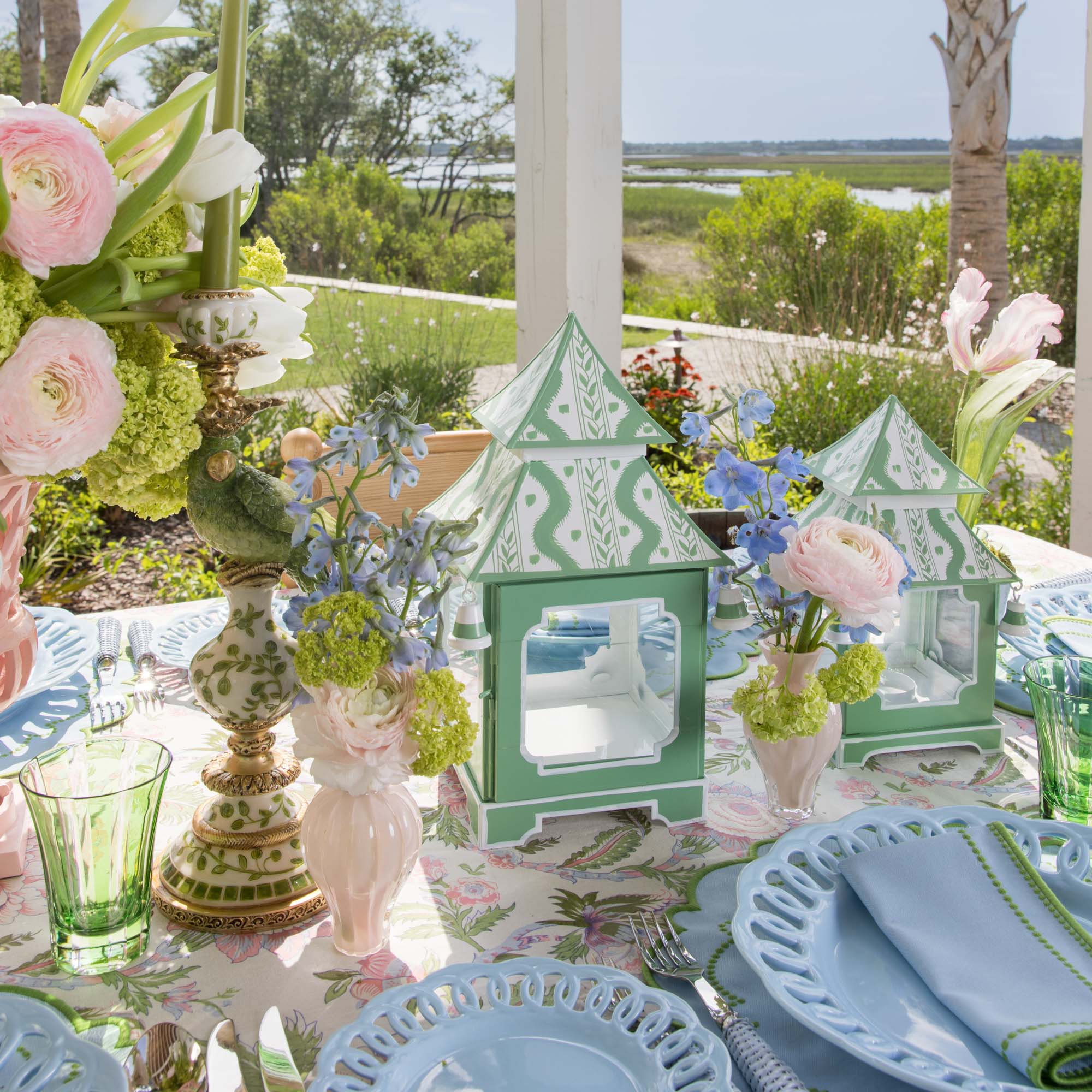 Soft Blue Lace Dinner & Starter Plates (Set of 8)