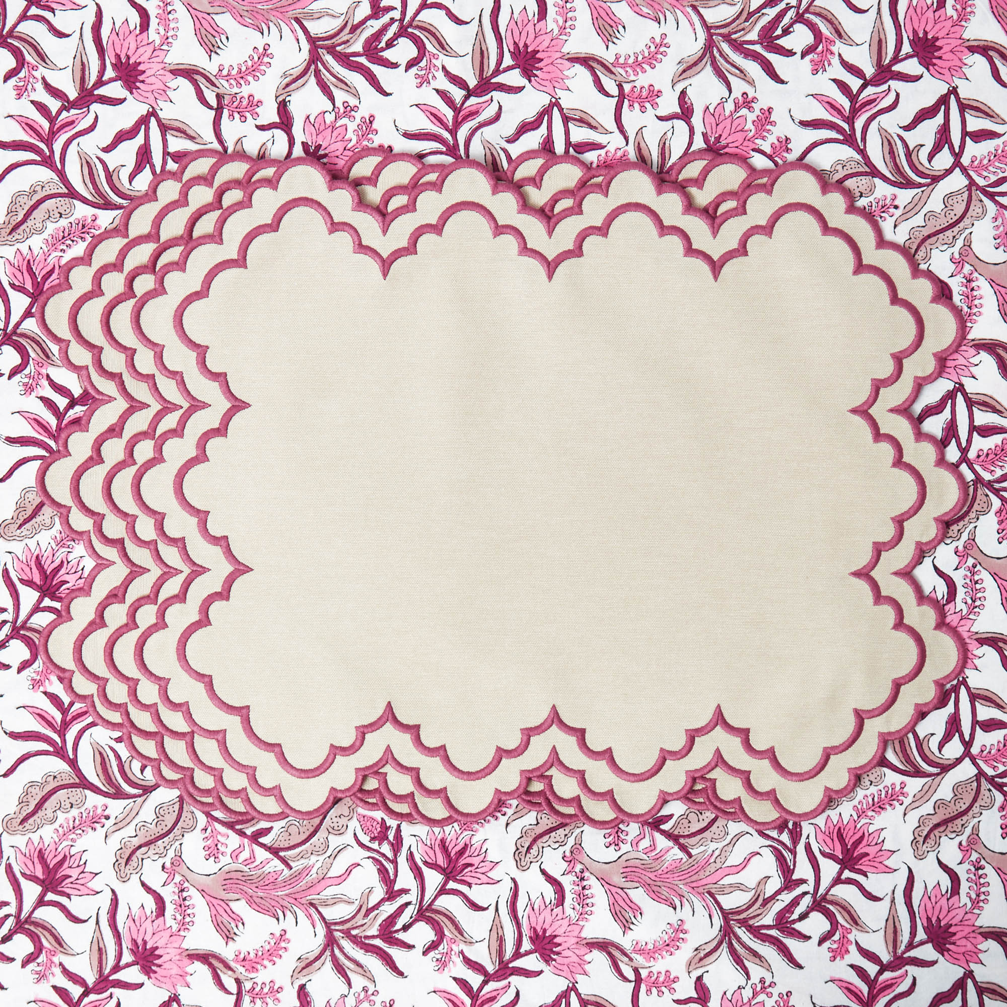 Scarlett Sand Placemats & Napkins (Set of 4)