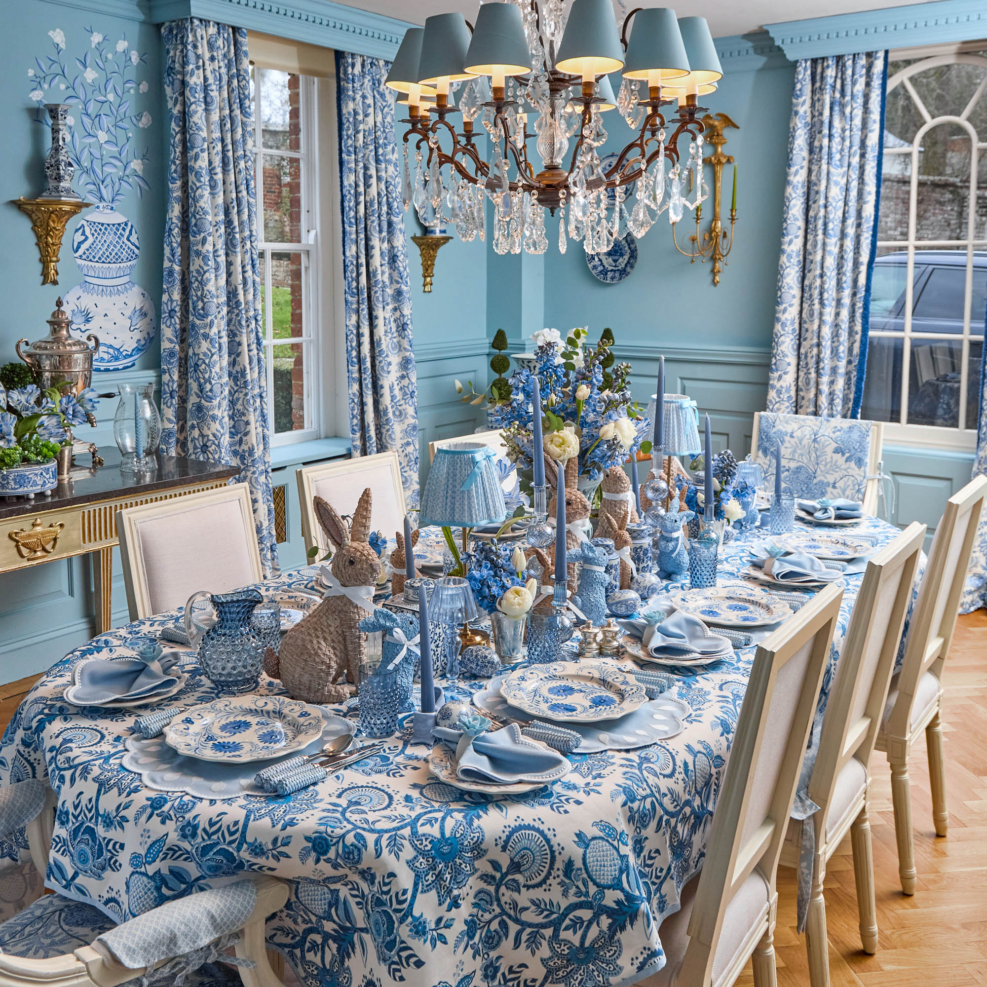 Blue Flowers Dinner Plates (Set of 4)