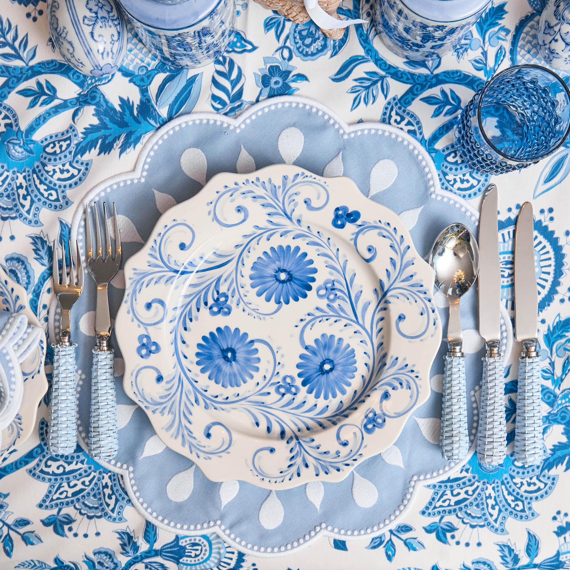 Blue Flowers Dinner Plates (Set of 4)