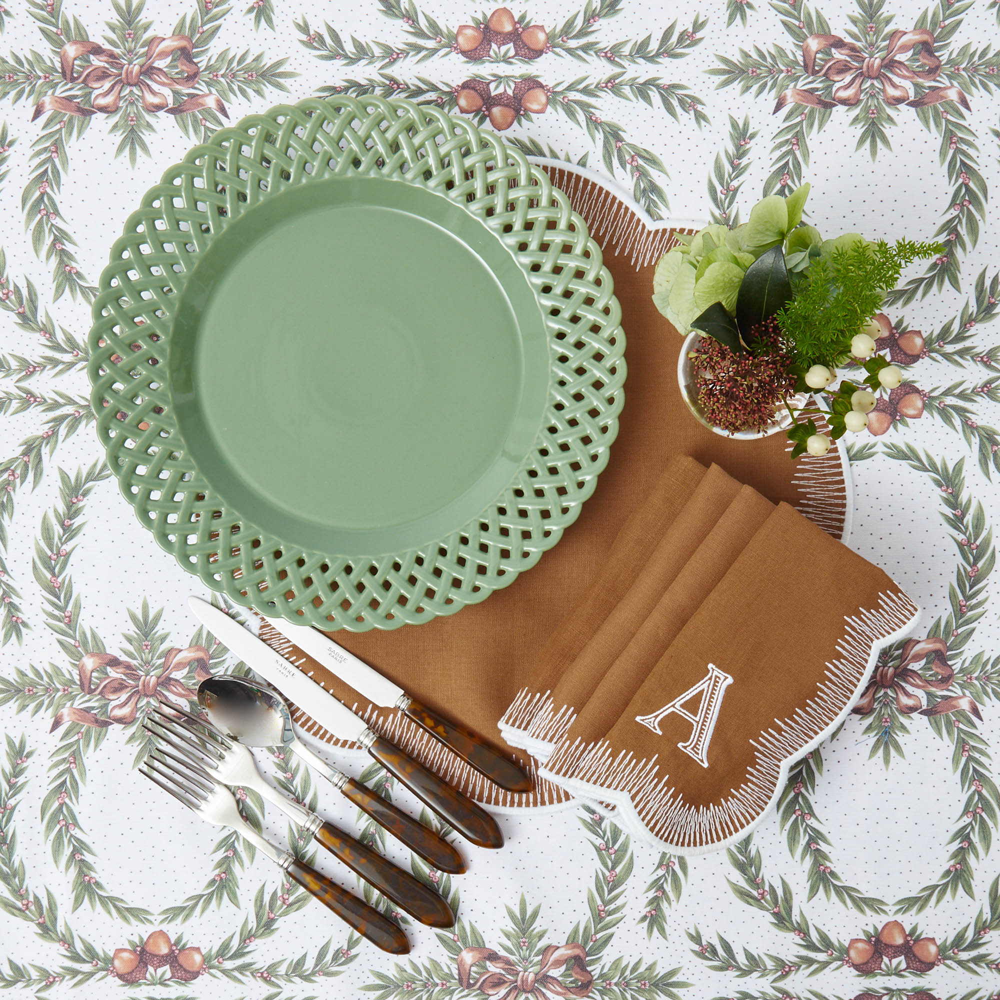 Sage Basketweave Dinner Plate