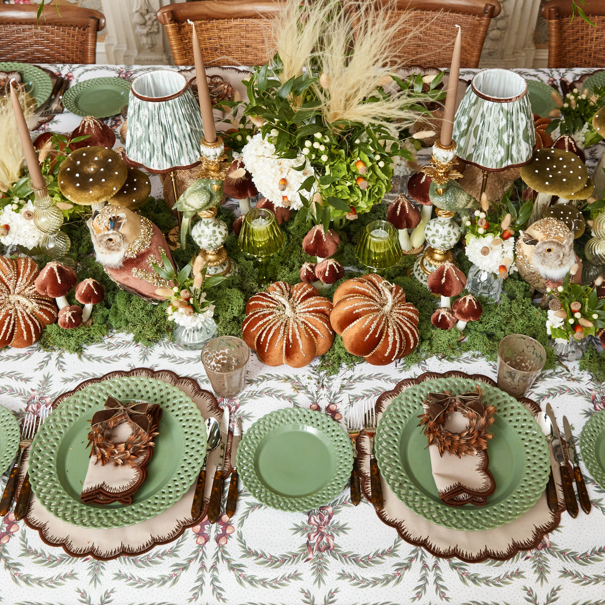 Feather Wreath with Chocolate Velvet Bows (Set of 4)